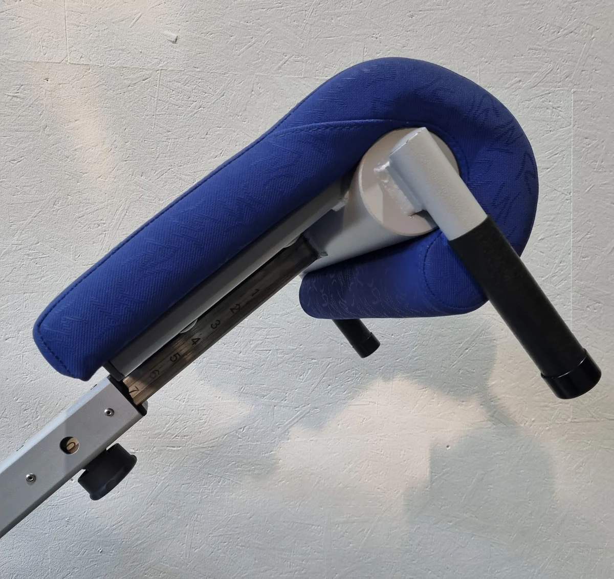 Frei Genius Basic Lateral-Lumbaltrainer, Hyperextension 15 bis 45° verstellbar, Rückenstreckerbank, Rahmenfarbe Silber, gebraucht - überholter Zustand - Image 3