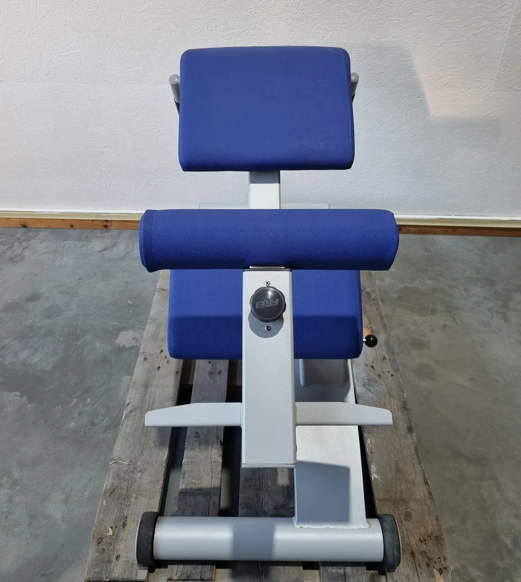Frei Genius Basic Lateral-Lumbaltrainer, Hyperextension 15 bis 45° verstellbar, Rückenstreckerbank, Rahmenfarbe Silber, gebraucht - überholter Zustand - Image 7