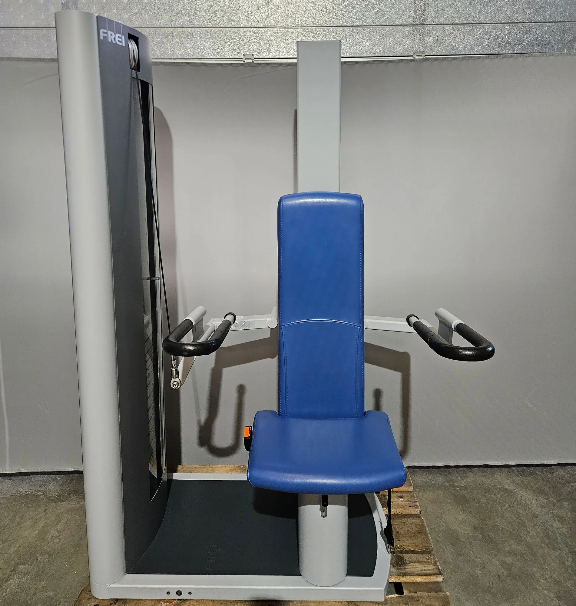 Frei Genius Eco 10er Gerätesatz, MPG, KGG, MED Zulassung, 10 Kraftgeräte im Set, Medical Physio Serie, Silber, gebraucht - überholter Zustand - Image 11