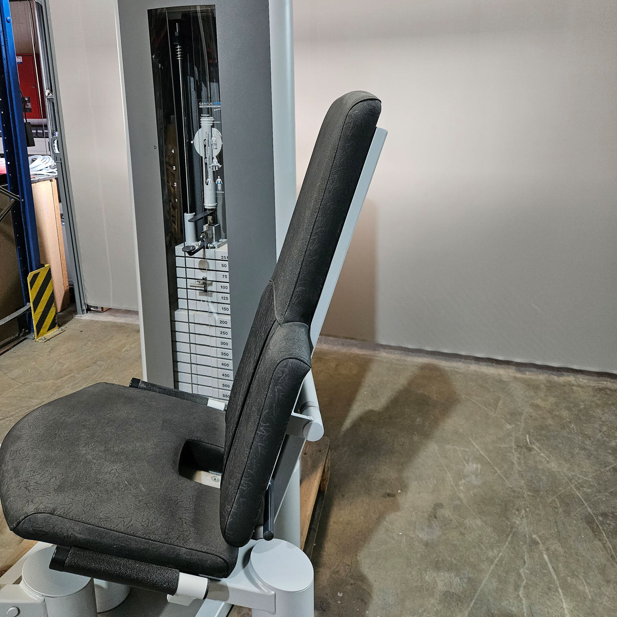 Frei Genius Eco Abduktorenmaschine, Hip Abduction, Abductor, Rahmenfarbe Silber, gebraucht - überholter Zustand - Image 11