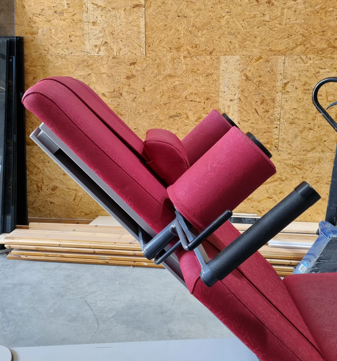 Frei Genius Eco Funktionsstemme - verstellbare Beinpresse, Rahmenfarbe Silber, Polsterfarbe Rot, gebraucht - überholter Zustand - Image 13