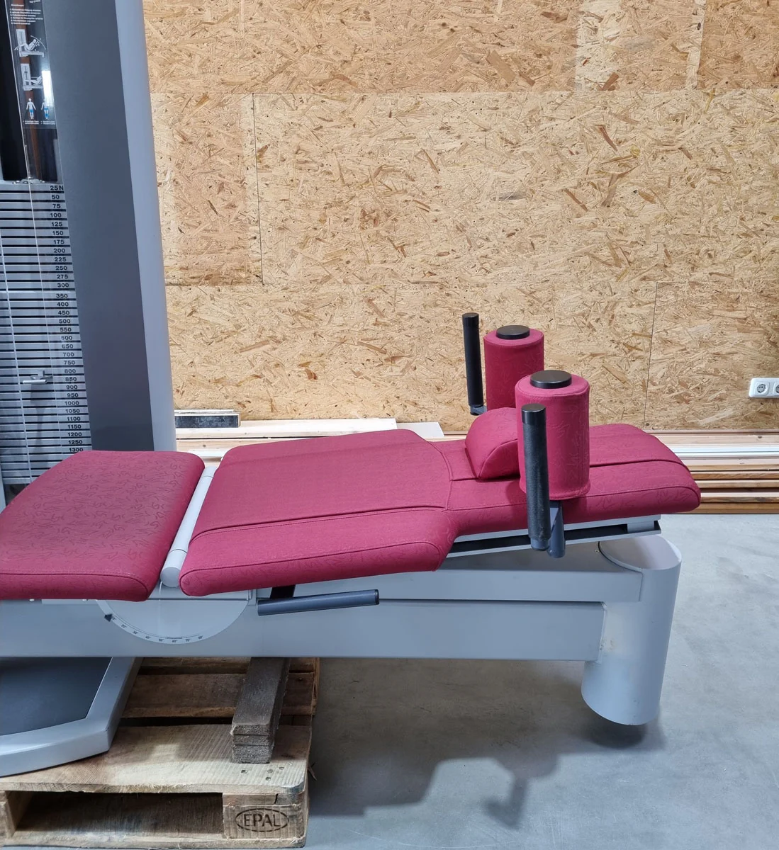 Frei Genius Eco Funktionsstemme - verstellbare Beinpresse, Rahmenfarbe Silber, Polsterfarbe Rot, gebraucht - überholter Zustand - Image 8