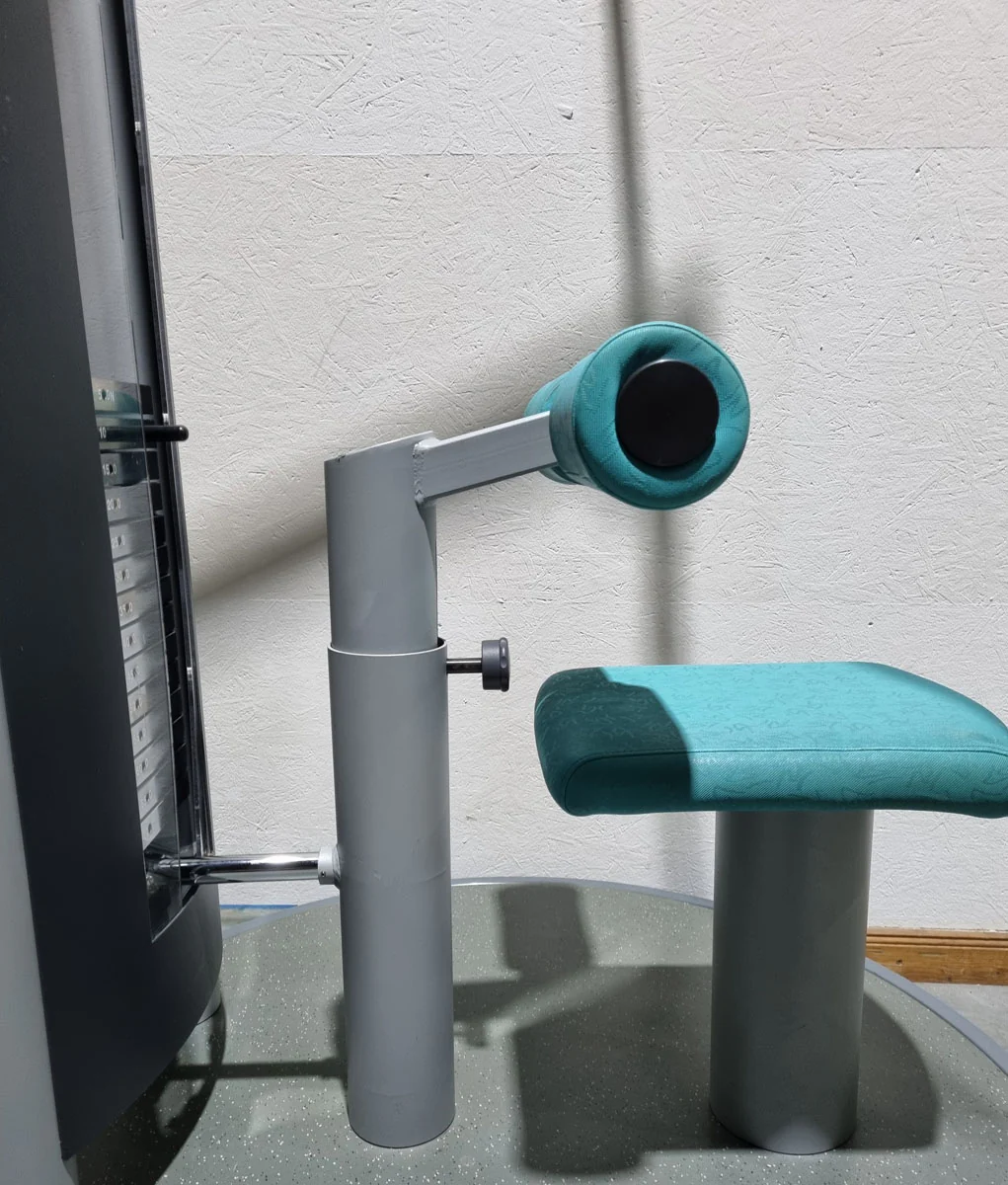 Frei Genius Lateral-Zug, Latzug von Oben mit Seilzug, Lat-Machine, Pulldown, Rahmenfarbe Silber - gebraucht - überholter Zustand - Image 6