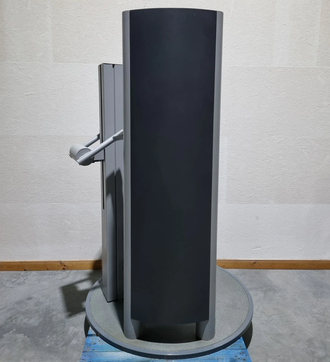 Frei Genius Schulterblattfixator und Stützstemme - Latzug Pulldown und Dips - Kombigerät 2 in 1, Rahmenfarbe Silber - gebraucht - überholter Zustand - Image 5