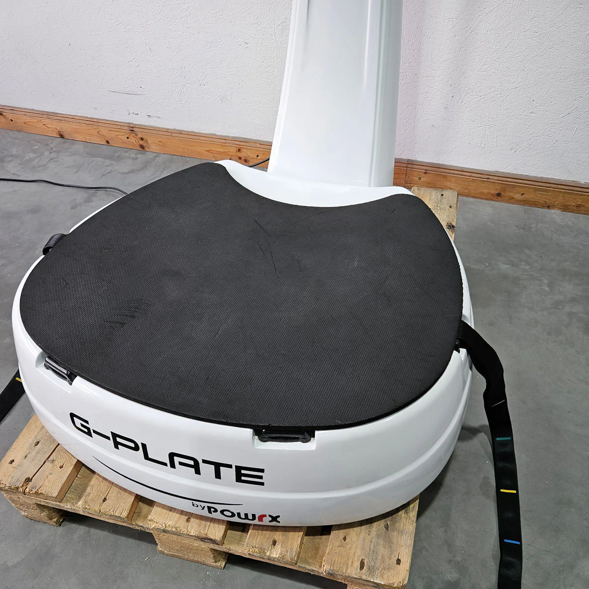 G-Plate by POWRX, Vibrationsplatte mit Luftfederung, Touchscreen Display, Farbe Weiß, gebraucht - geprüfter Zustand - Image 6