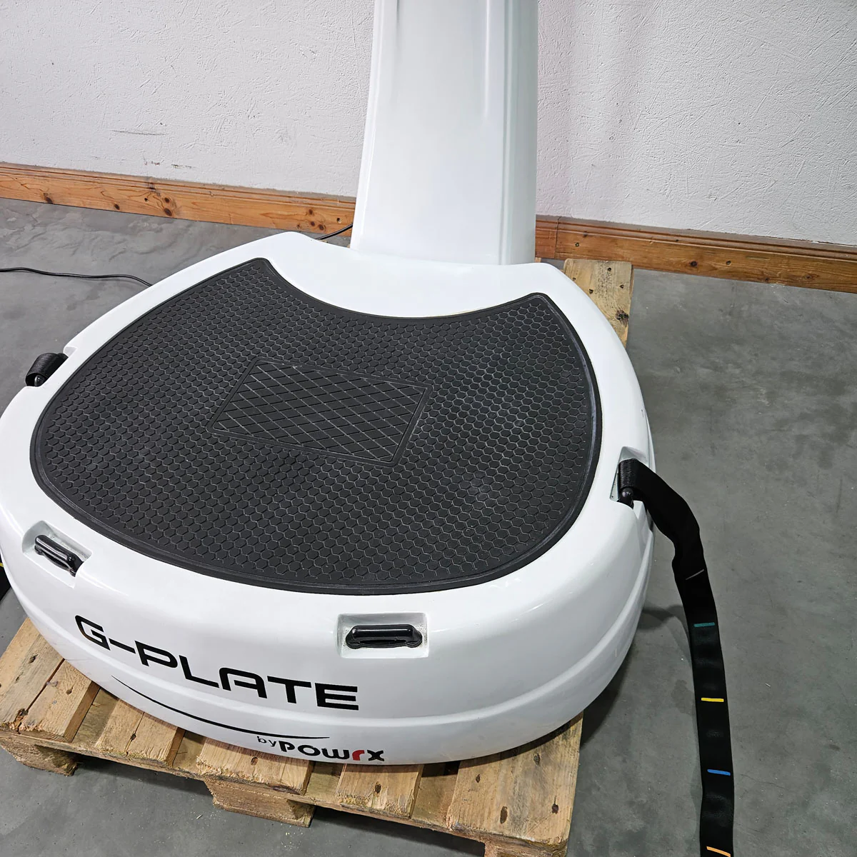 G-Plate by POWRX, Vibrationsplatte mit Luftfederung, Touchscreen Display, Farbe Weiß, gebraucht - geprüfter Zustand - Image 7