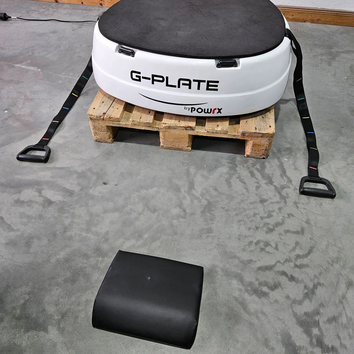 G-Plate by POWRX, Vibrationsplatte mit Luftfederung, Touchscreen Display, Farbe Weiß, gebraucht - geprüfter Zustand - Image 9