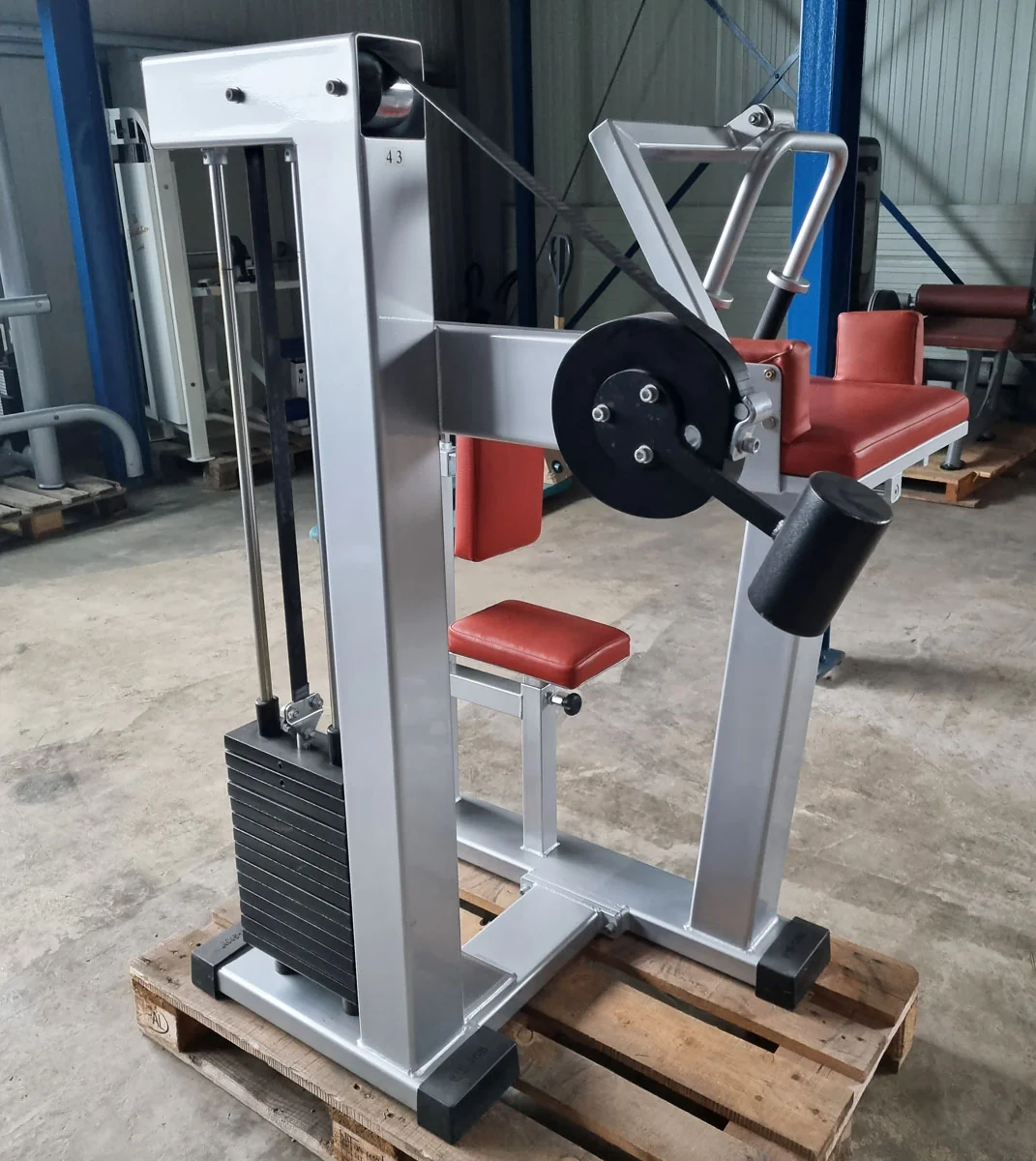 Gerva Trizepsmaschine horizontal, Triceps Extension, Rahmenfarbe Silber, Polsterfarbe Orange, gebraucht - geprüfter Zustand - Image 7