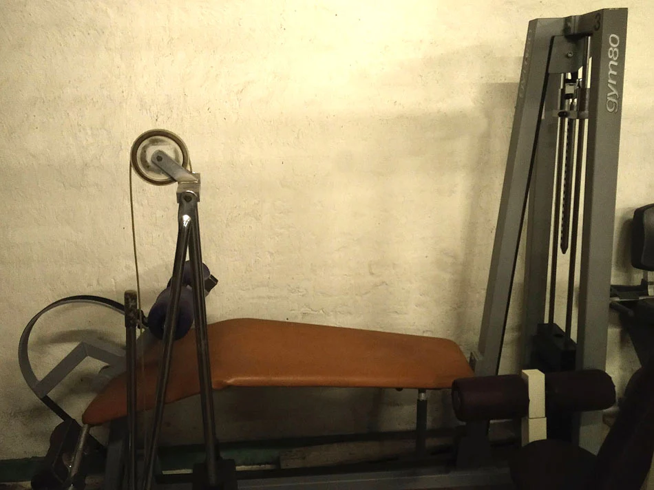 Gym 80 Beinstrecker und Beinbeuger, silber-grau, gebraucht, 2 Geräte für 1 Preis - Image 3