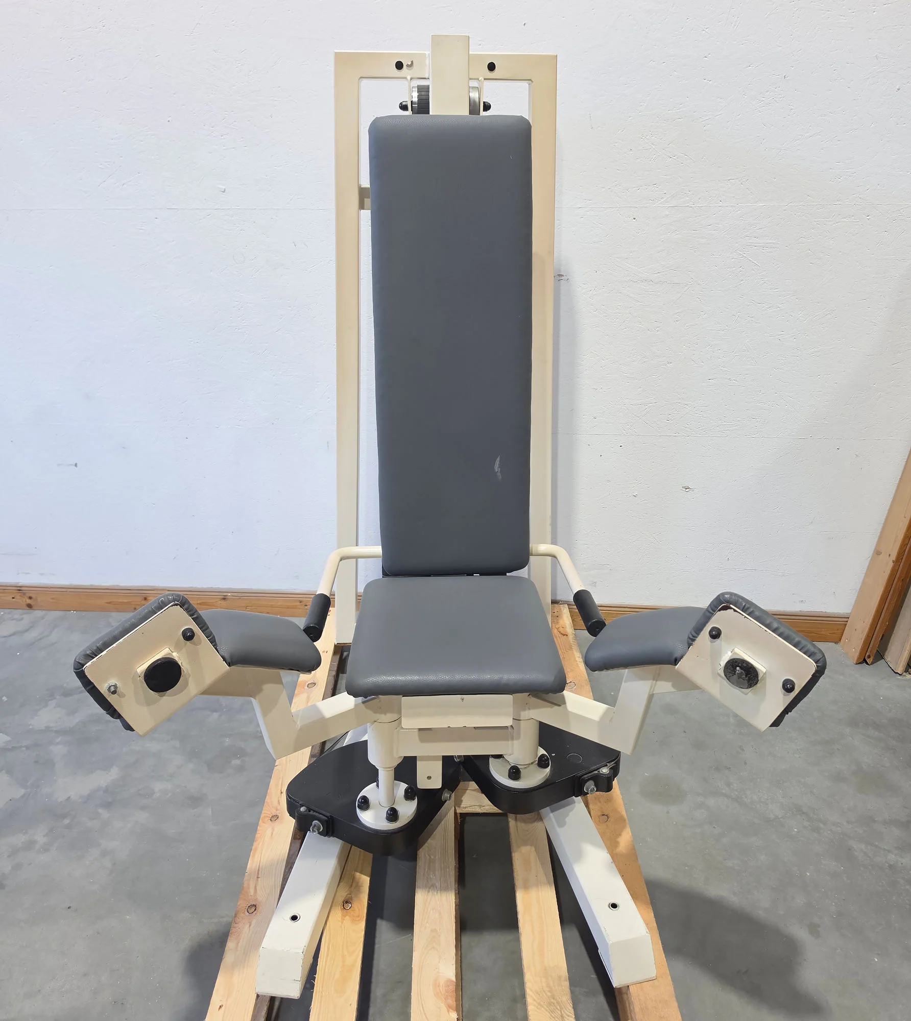 Gym80 - 2er Set = Abduktoren und Adduktorenmaschine, Oldschool Edition oder Classic Line, Hip Abduction und Hip Adduction Set, Rahmenfarbe Weiß, gebraucht mit Gebrauchsspuren - Image 18