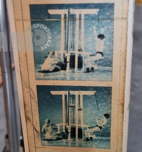 Gym80 - 4 Stationenturm mit Seilen, 4 Stack Multi Station, große Gewichtsblöcke, Rahmenfarbe Weiß, gebraucht - geprüfter Zustand mit optischen Gebrauchsspuren - Image 9