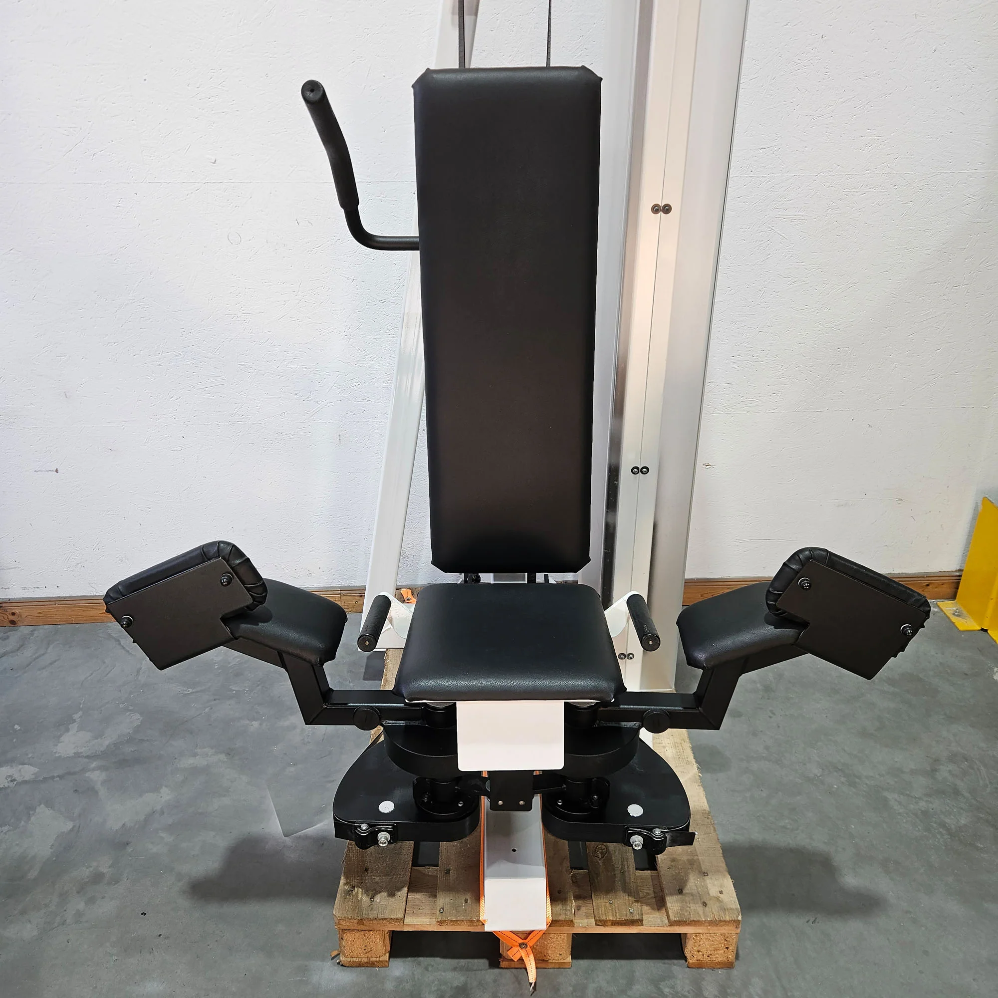 Gym80 Adduktorenmaschine, Hip Adductor, sitzend, Oldschool Bodybuilding Kraftgerät - Edition Line mit Verkleidung, Rahmen Weiß, gebraucht - geprüfter Zustand - Image 7