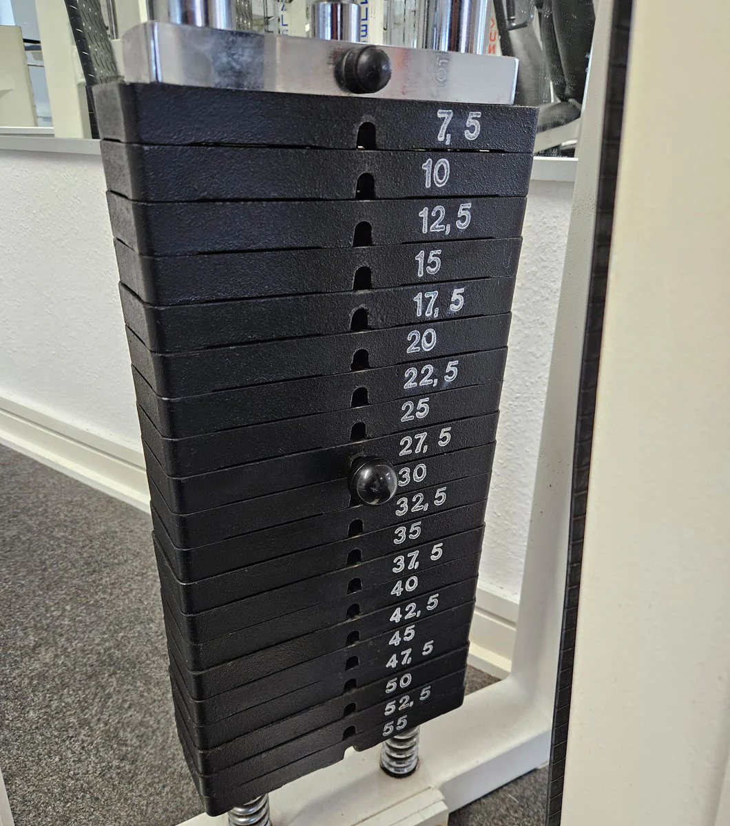 Gym80 Beinbeuger liegend, Leg Curl lying, Oldschool Bodybuilding Kraftgerät - Edition oder Classic Line, Rahmenfarbe Weiß, gebraucht und geprüft mit Gebrauchsspuren - Image 8