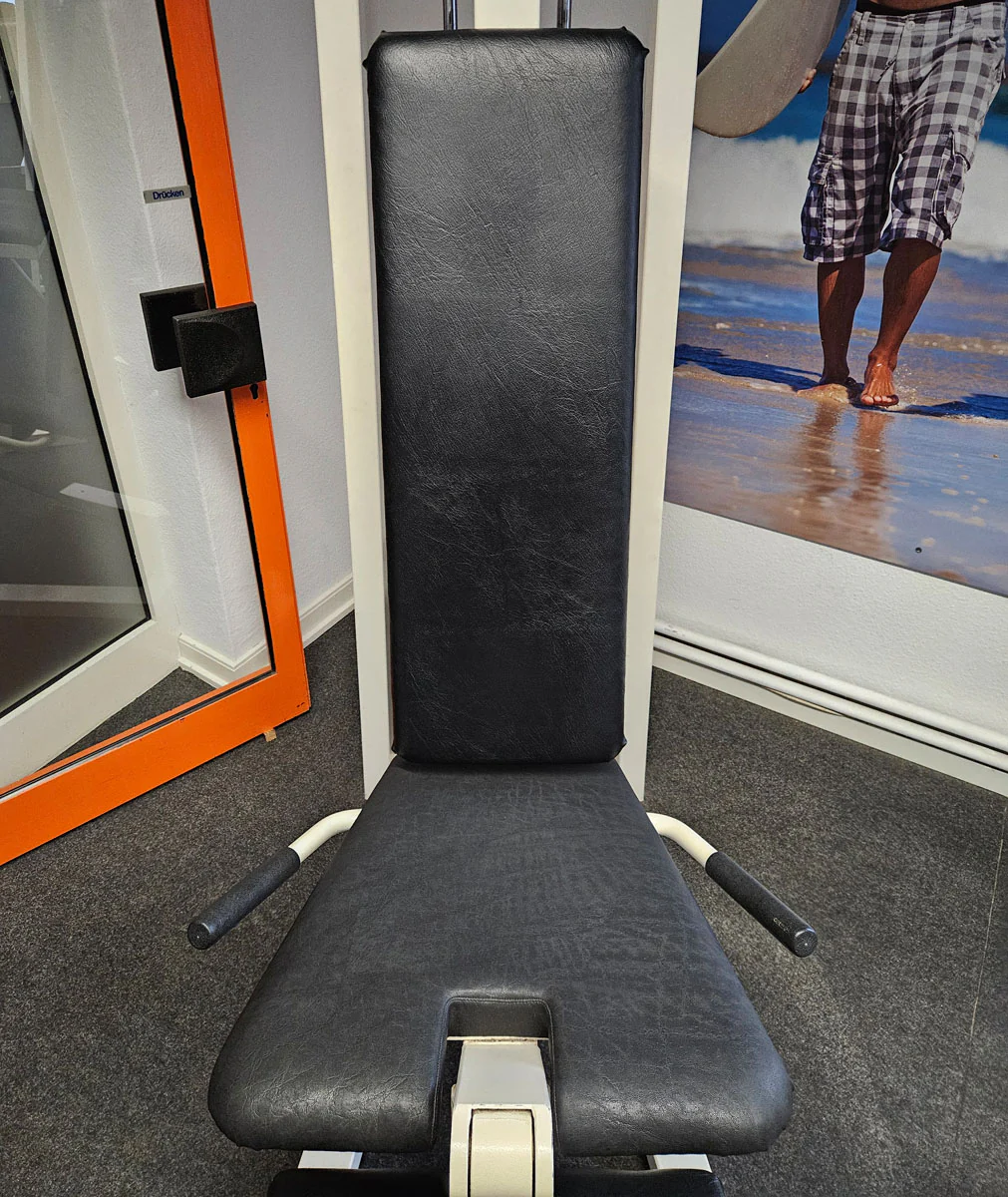 Gym80 Beinstrecker sitzend, Leg Extension, Oldschool Bodybuilding Kraftgerät - Edition oder Classic Line, Rahmenfarbe Weiß, gebraucht mit Gebrauchsspuren - Image 6