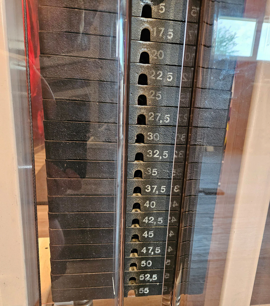 Gym80 Kabelzug höhenverstellbar, zwei Auszüge, Seilzug, Zugapparat 55kg, Rahmenfarbe Weiß, gebraucht - geprüfter Zustand mit Gebrauchsspuren - Image 8