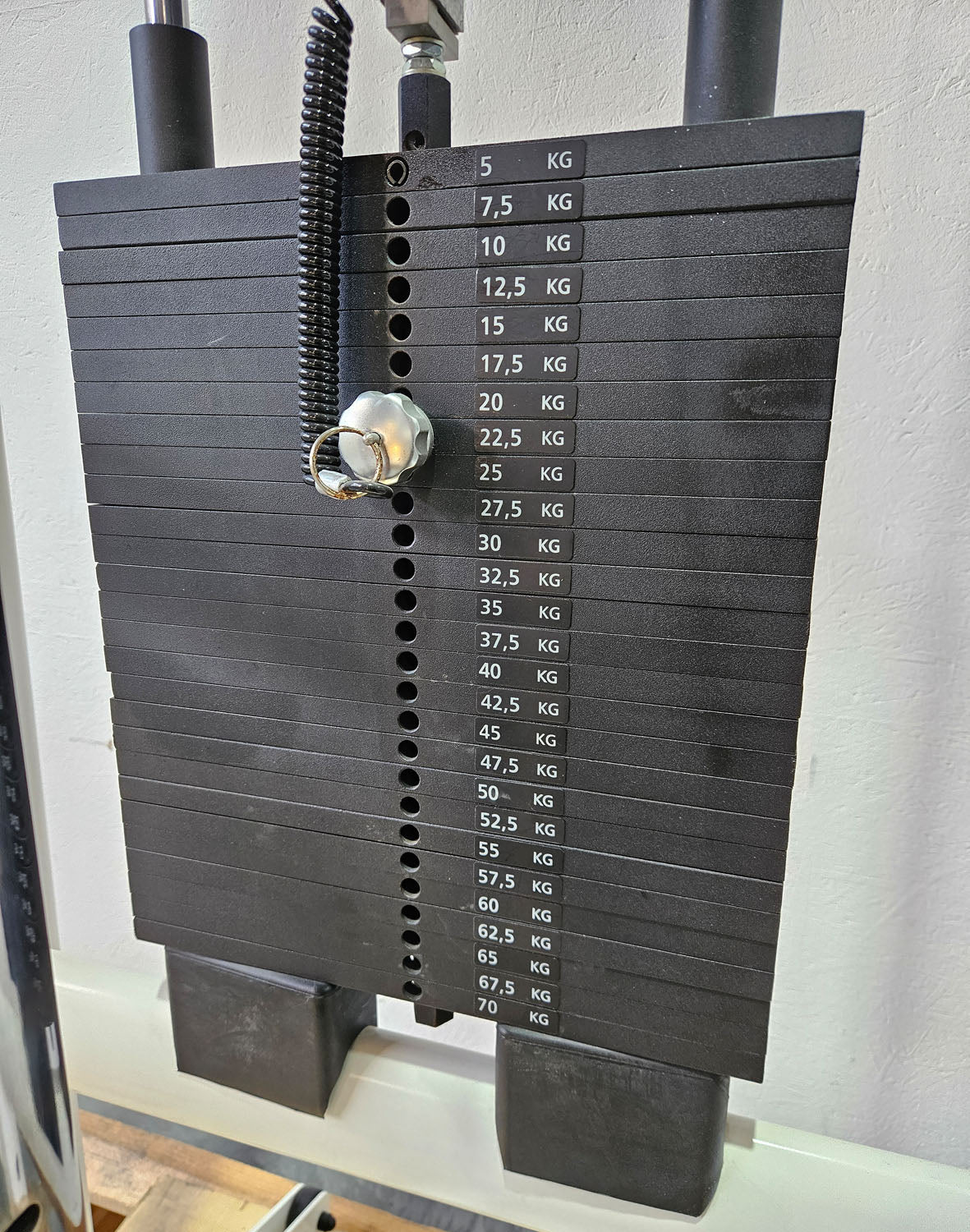 Gym80 Med80 3241 Seilzug Explosiv, Kabelzug höhenverstellbar mit seitlichen Griffen, Explosionszug, freistehend mit Stativ, Farbe Weiß, gebraucht - überholter Zustand - Image 8