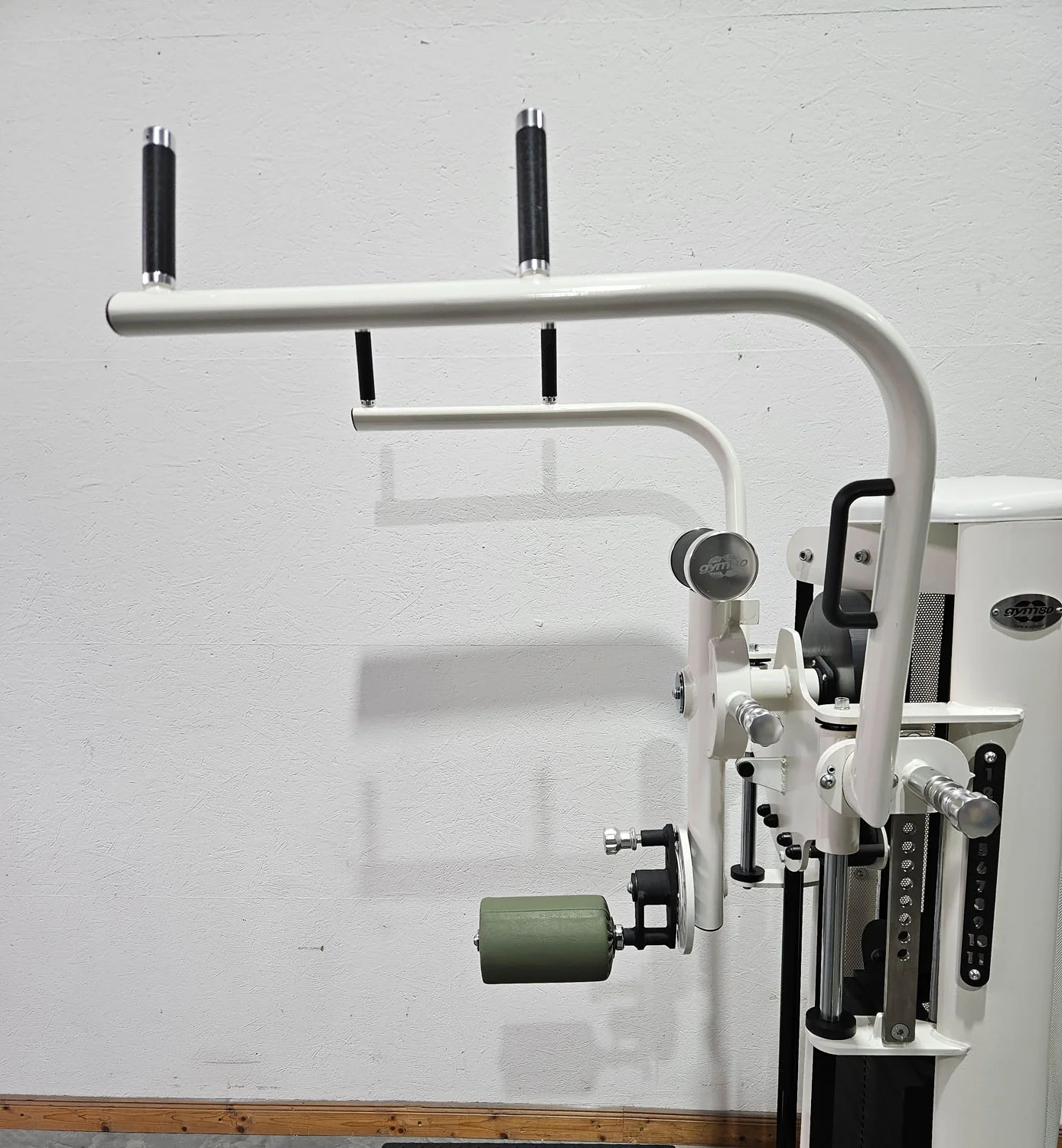Gym80 Med80 3256 Multi Hip, Total Hip Kickmaschine, Hüftpendel, Farbe Weiß, gebraucht - überholter Zustand - Image 11