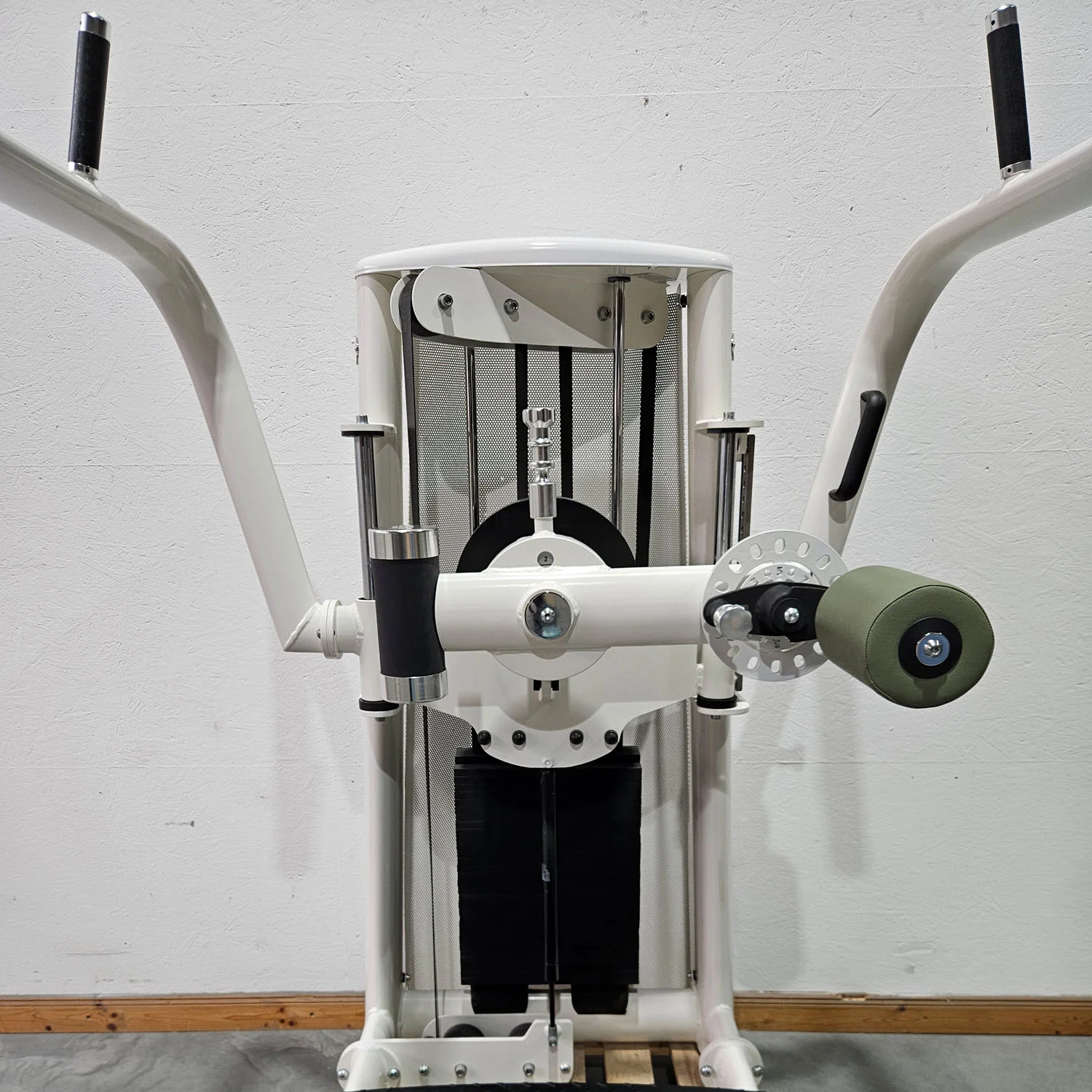 Gym80 Med80 3256 Multi Hip, Total Hip Kickmaschine, Hüftpendel, Farbe Weiß, gebraucht - überholter Zustand - Image 9