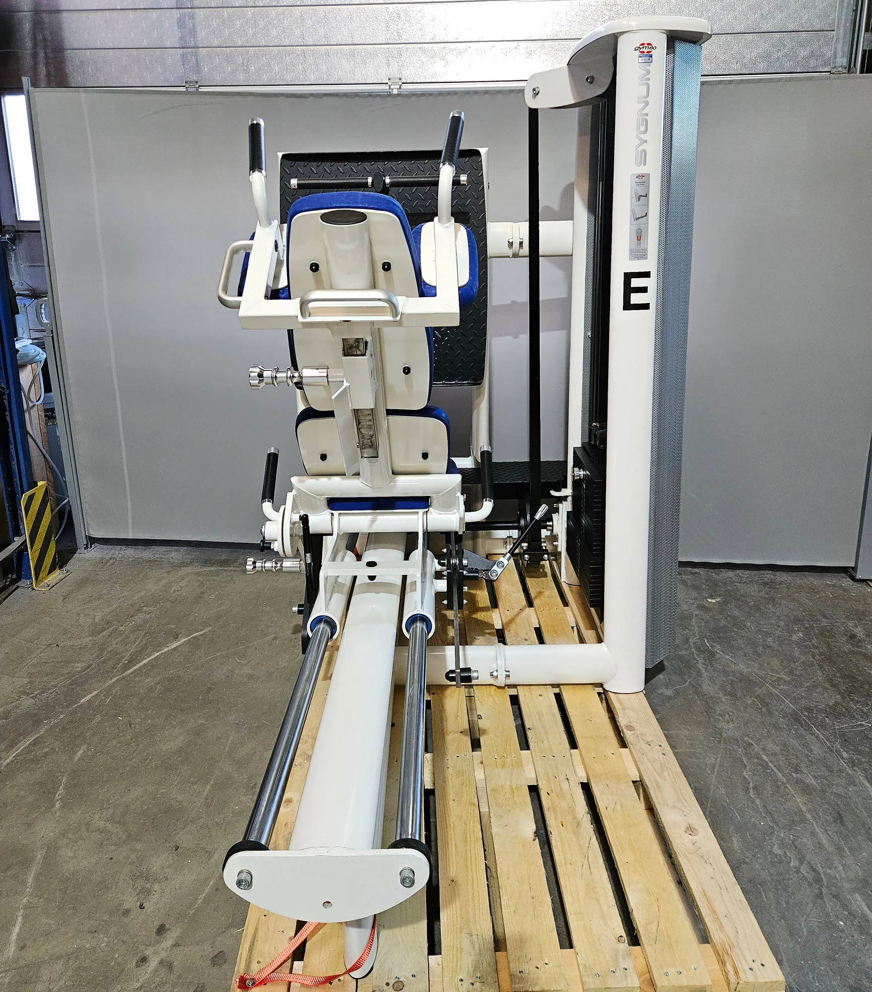 Gym80 Med80 3283 Funktionsstemme sitzend - liegend, 180kg Gewichtsblock, Beinpresse verstellbar, Farbe Weiß, gebraucht - überholter Zustand - Image 4