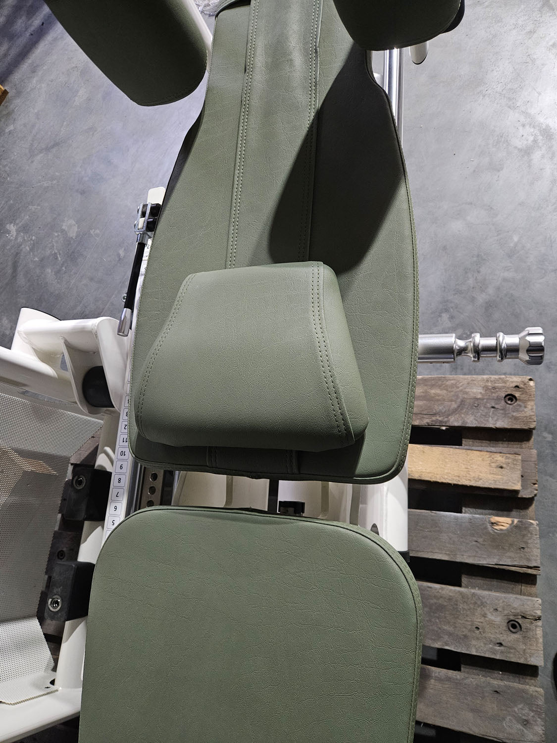 Gym80 Med80 3283 Funktionsstemme sitzend - liegend, Beinpresse verstellbar, Farbe Weiß, gebraucht - überholter Zustand - Image 17
