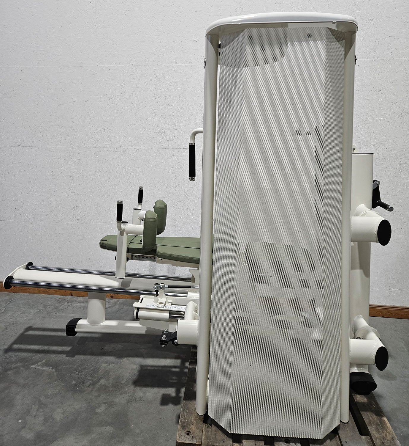 Gym80 Med80 3283 Funktionsstemme sitzend - liegend, Beinpresse verstellbar, Farbe Weiß, gebraucht - überholter Zustand - Image 3