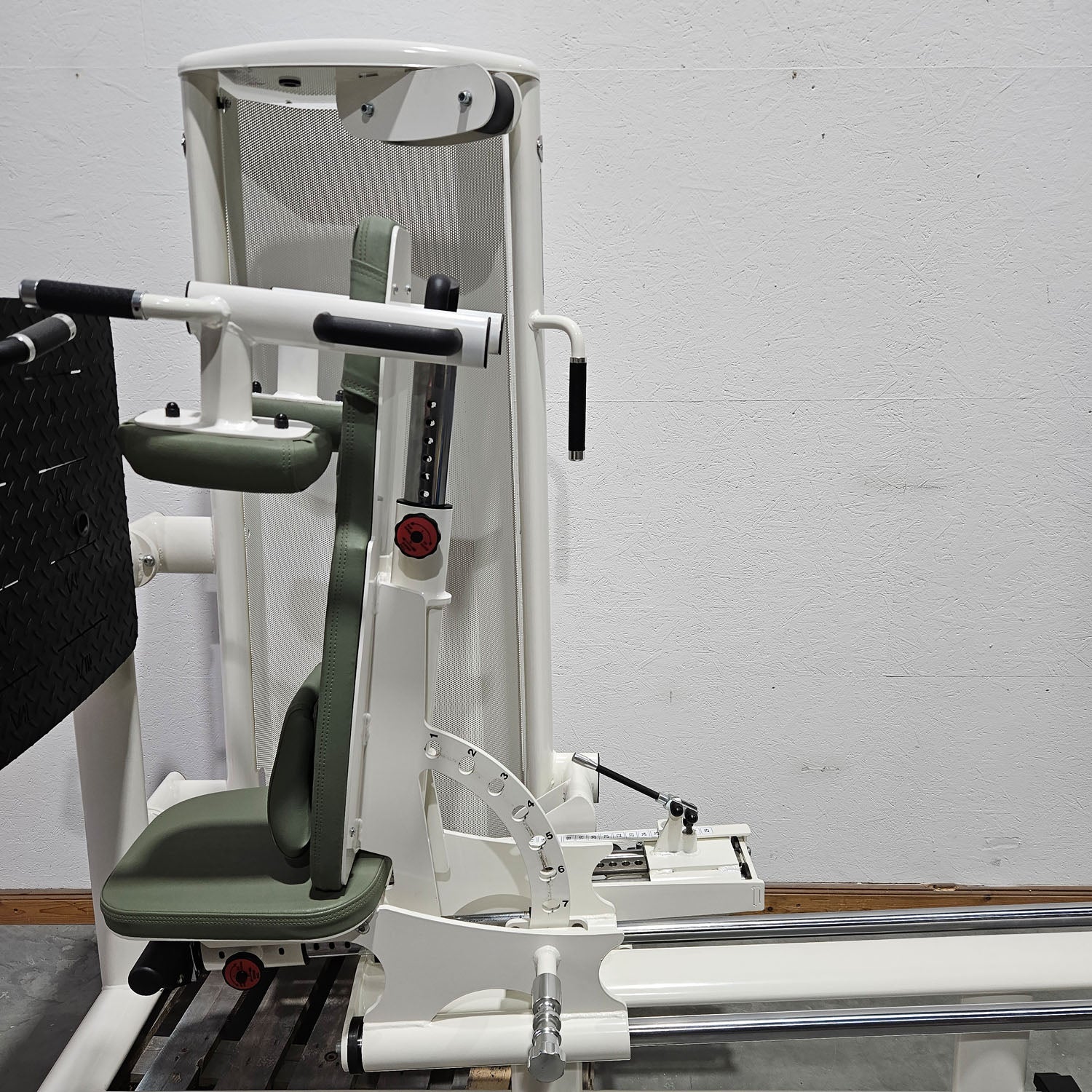 Gym80 Med80 3283 Funktionsstemme sitzend - liegend, Beinpresse verstellbar, Farbe Weiß, gebraucht - überholter Zustand - Image 8