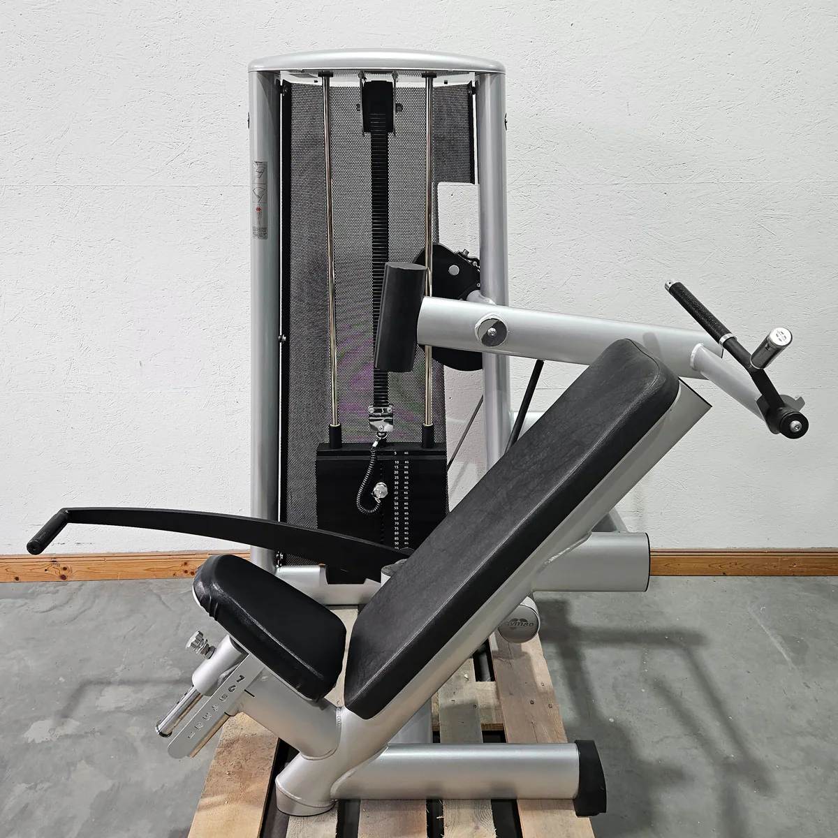 Gym80 Pullover 3012, Sygnum Serie, Überzüge, Überzugmaschine, Rahmen Silber, gebraucht - überholter Zustand - Image 3