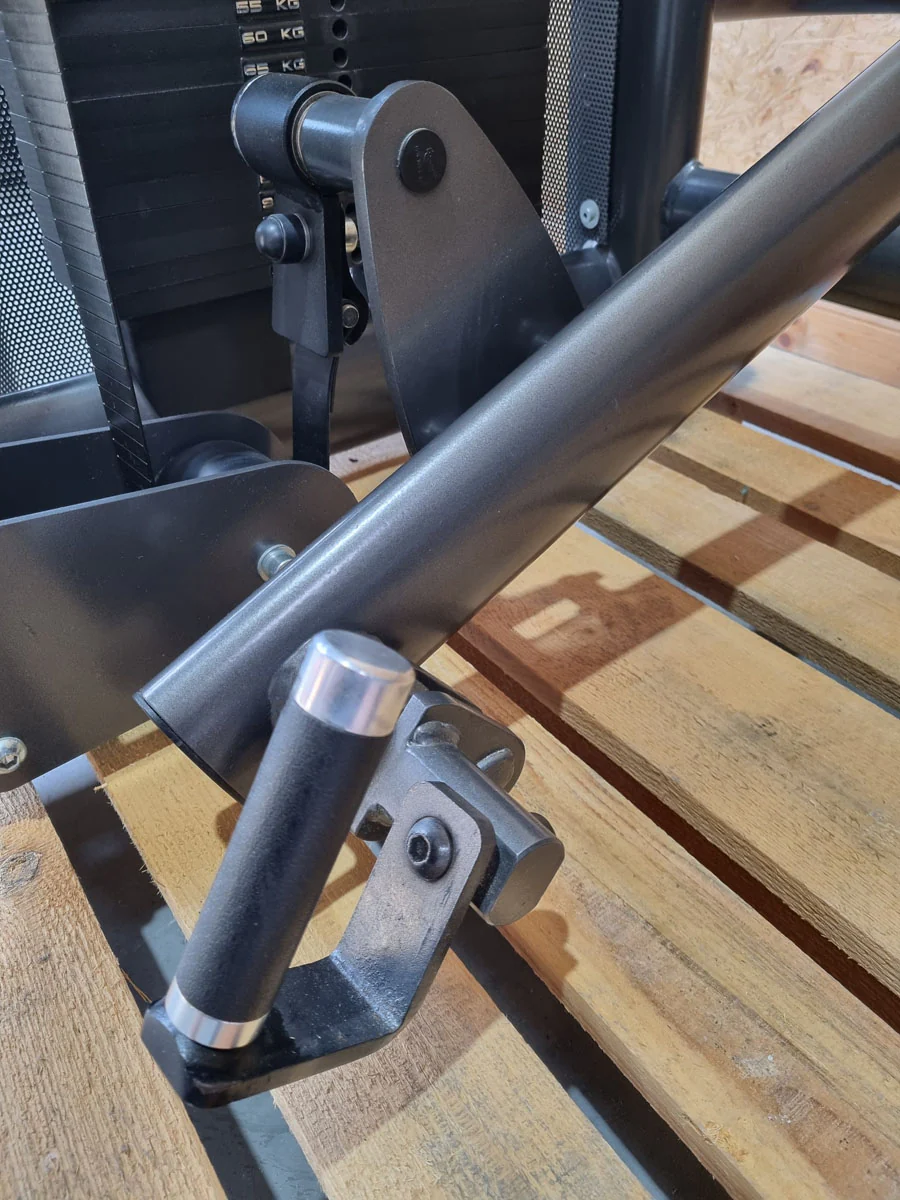 Gym80 Sygnum Dual 4401 FTM Deadlift Maschine, Kreuzheben Maschine mit 2x 105kg Gewichtsblöcken Stack Weight, gebrauchter - überholter Zustand - Image 6