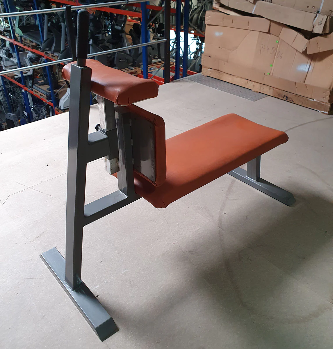Gym80 verstellbare Bauchbank, Adjustable Decline/Abdominal Crunch, Rahmenfarbe Silber, gebraucht - geprüfter Zustand - Image 4