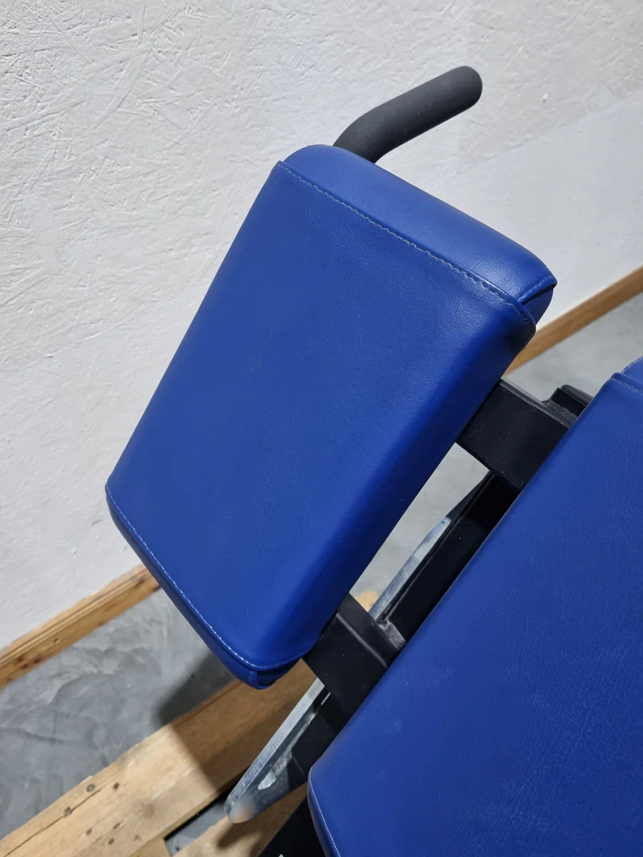 Hammer Strength Hyperextension 45° Rückenstreckerbank verstellbar, Back extension BW-BE, Rahmenfarbe Schwarz, Polsterfarbe Blau, gebraucht - überholter Zustand - Image 7