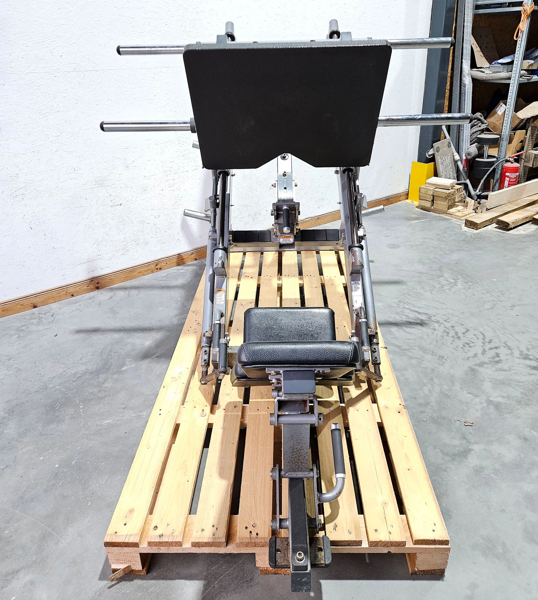 Hammer Strength Plate loaded linear Leg Press, Beinpresse 45° mit Scheibenaufnahme, extrem stabil, Farbe Silber, gebraucht - geprüfter technischer Zustand mit optischen Gebrauchsspuren - Image 5