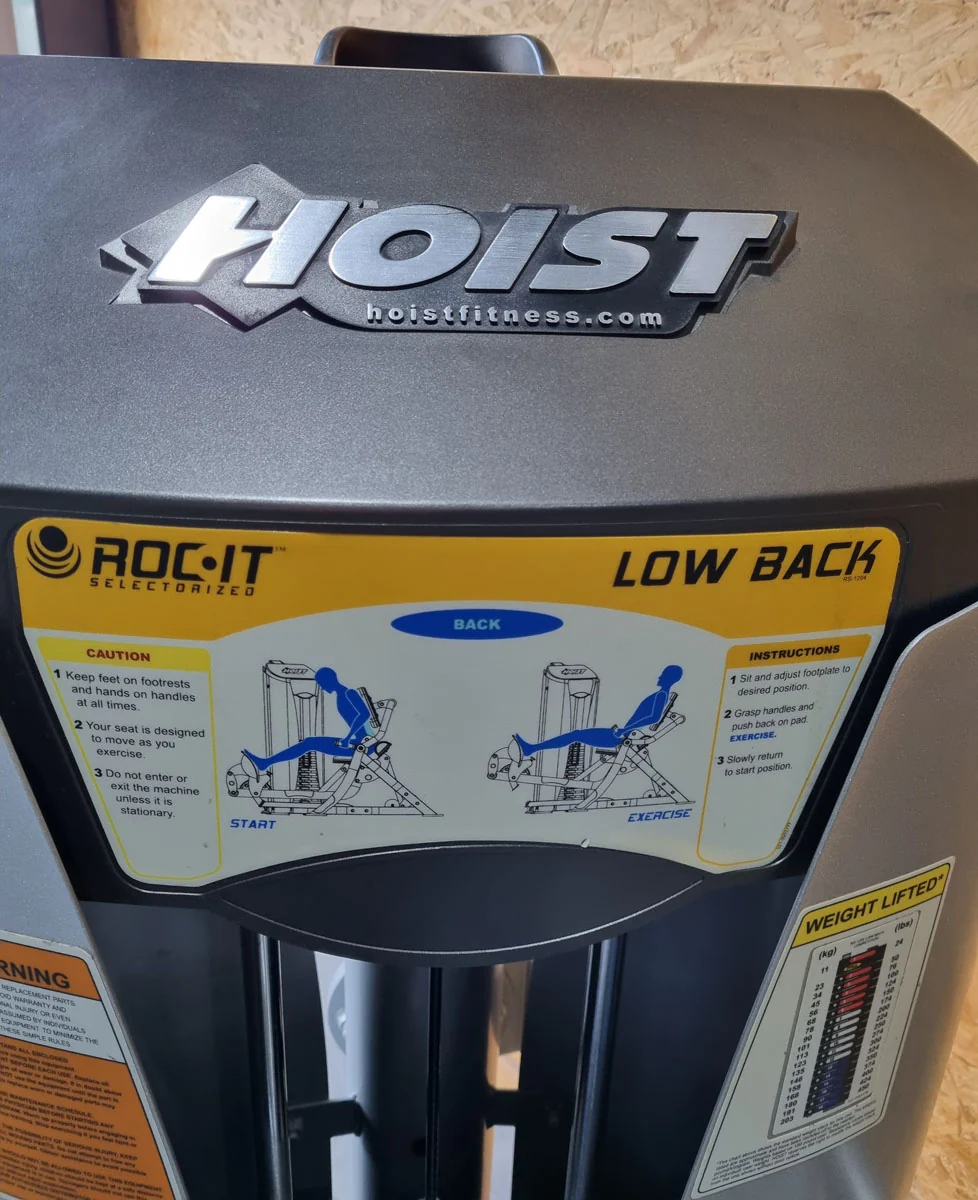 Hoist Roc-IT Low Back RS1204, Lower Back, Rückenstreckermaschine, Unterer Rücken, Roc IT Selectorized Serie mit Steckgewichten, Vorgänger vom RS-2204, Rahmenfarbe Silber, gebraucht - überholter Zustand - Image 3