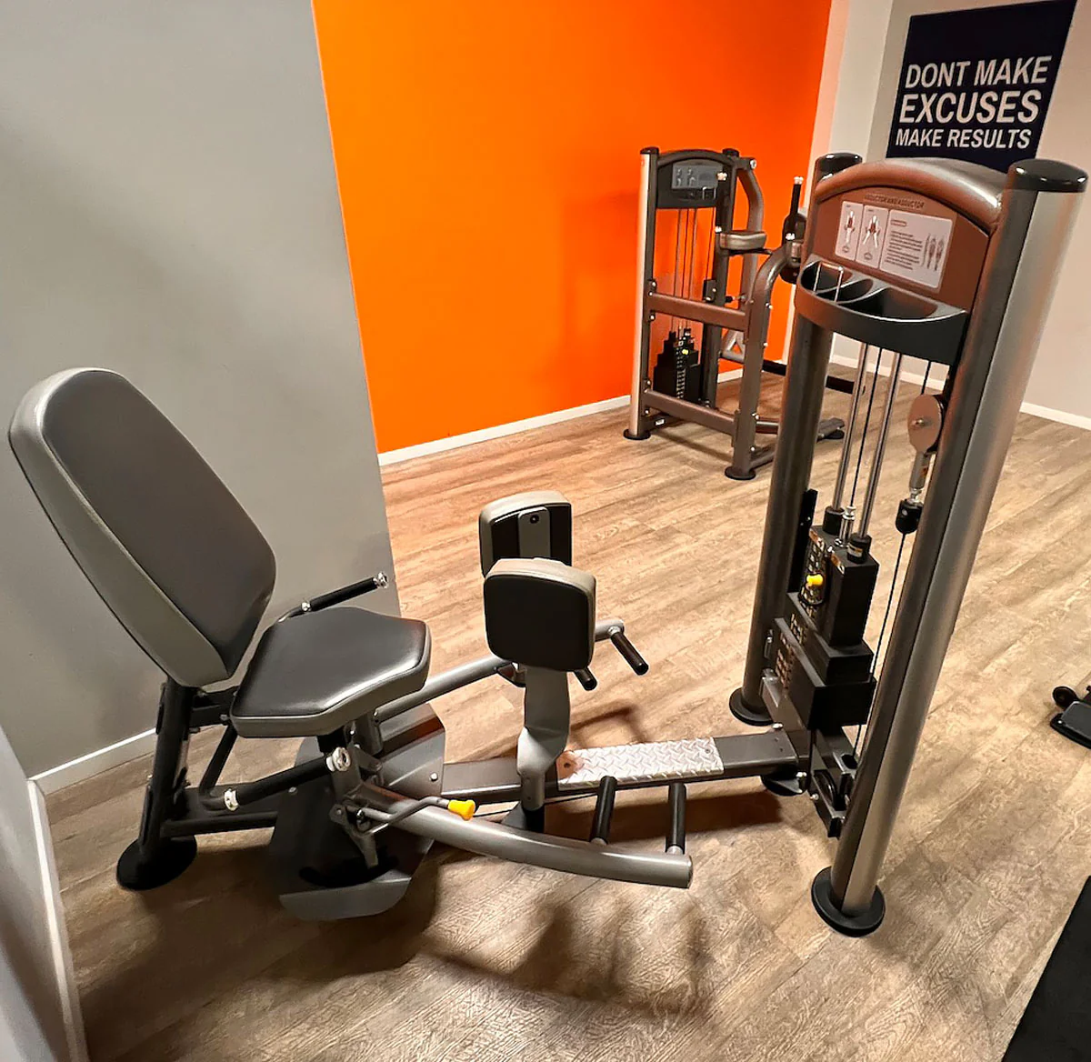 Impulse Fitness Abduktoren und Adduktoren 2 in 1 Kombimaschine - Hip Abduction and Hip Adduction, Rahmenfarbe Grau-Anthrazit, gebraucht - überholter Zustand - Image 14