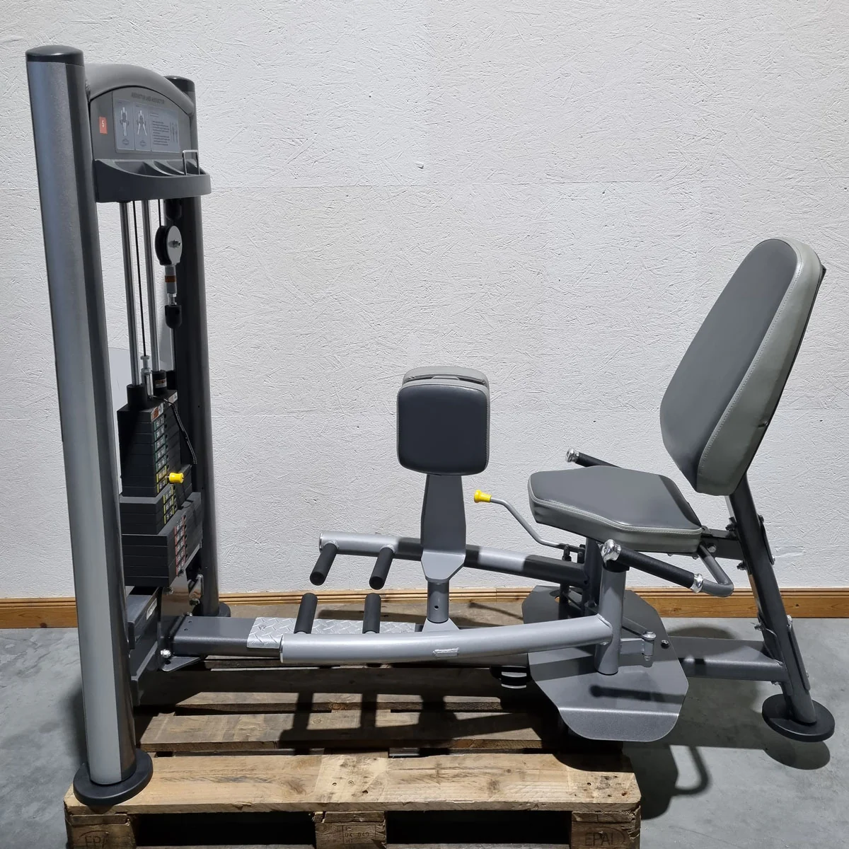Impulse Fitness Abduktoren und Adduktoren 2 in 1 Kombimaschine - Hip Abduction and Hip Adduction, Rahmenfarbe Grau-Anthrazit, gebraucht - überholter Zustand - Image 7
