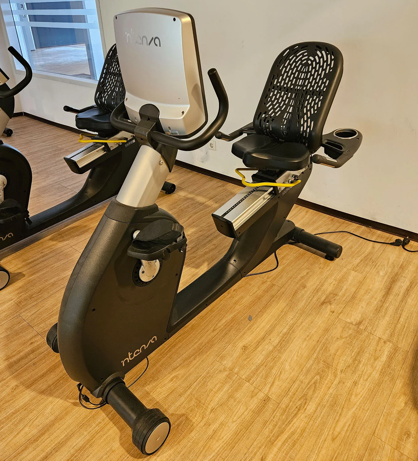 Intenza Recumbent 550 RBe, LiegeErgometer, Touch Display, gebraucht - überholter Zustand - Image 3