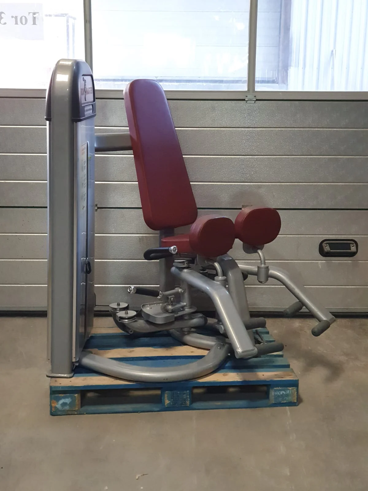 Iron Master Abduktoren Adduktoren 2 in 1-Kombimaschine, Rahmenfarbe Silber, Polsterfarbe Rot, gebraucht - überholter Zustand - Image 2