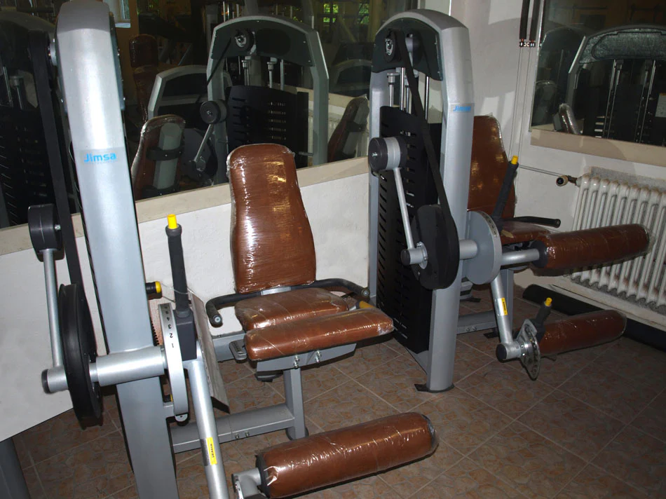 Jimsa Smartline-, Proline- und Benchline Gerätepark, 25 Kraftgeräte, Farbe Silber, Ausstellungsstücke - Image 2