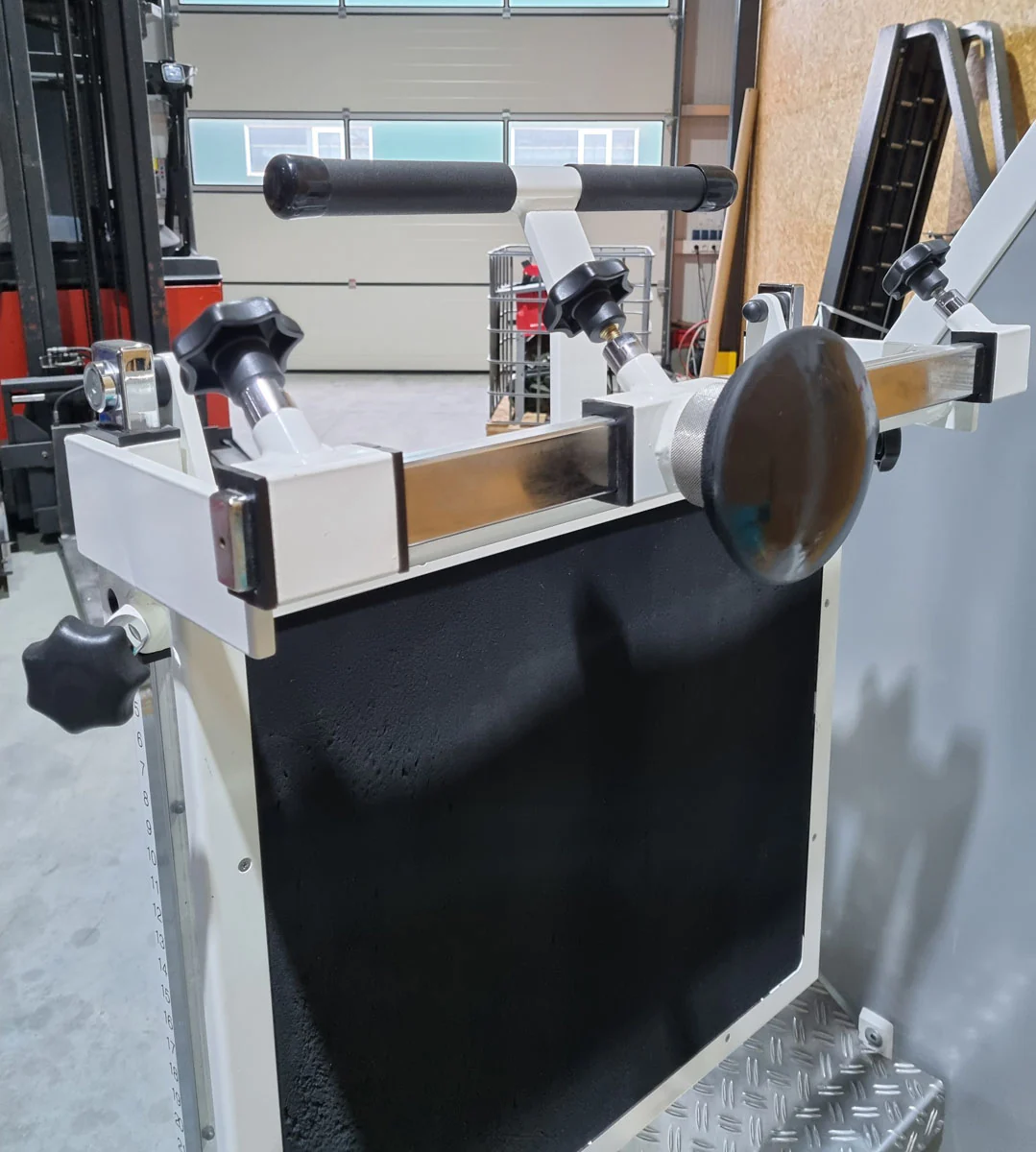 Kaphingst Funktionsstemme, verstellbare Beinpresse, mit Kippkreisel, MPG, Rahmenfarbe Weiß, Polsterfarbe Türkis, gebraucht - überholter Zustand - Image 7
