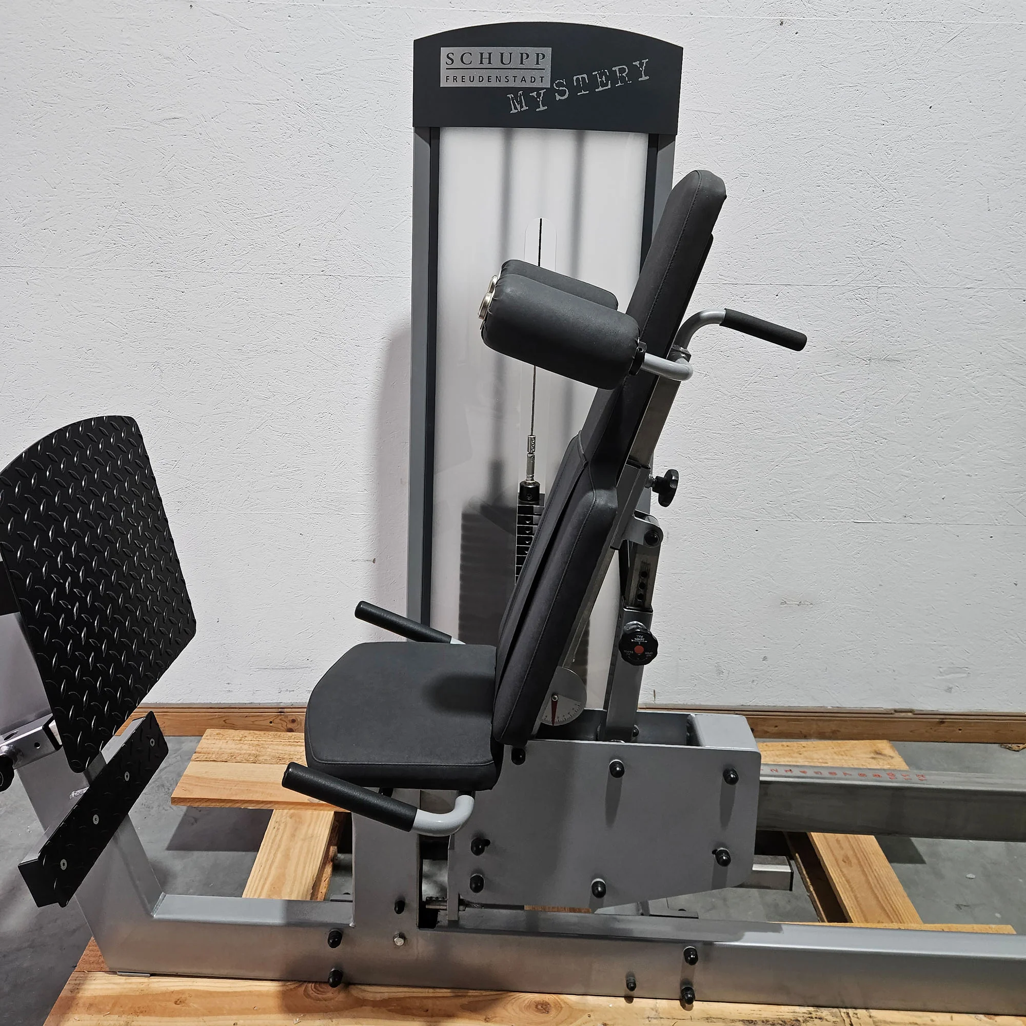 Schupp Mystery Funktionsstemme Kombi Sitzend-Liegend,  Beinpresse verstellbar, Rahmen Silber-Grau, gebraucht - überholter Zustand - Image 14