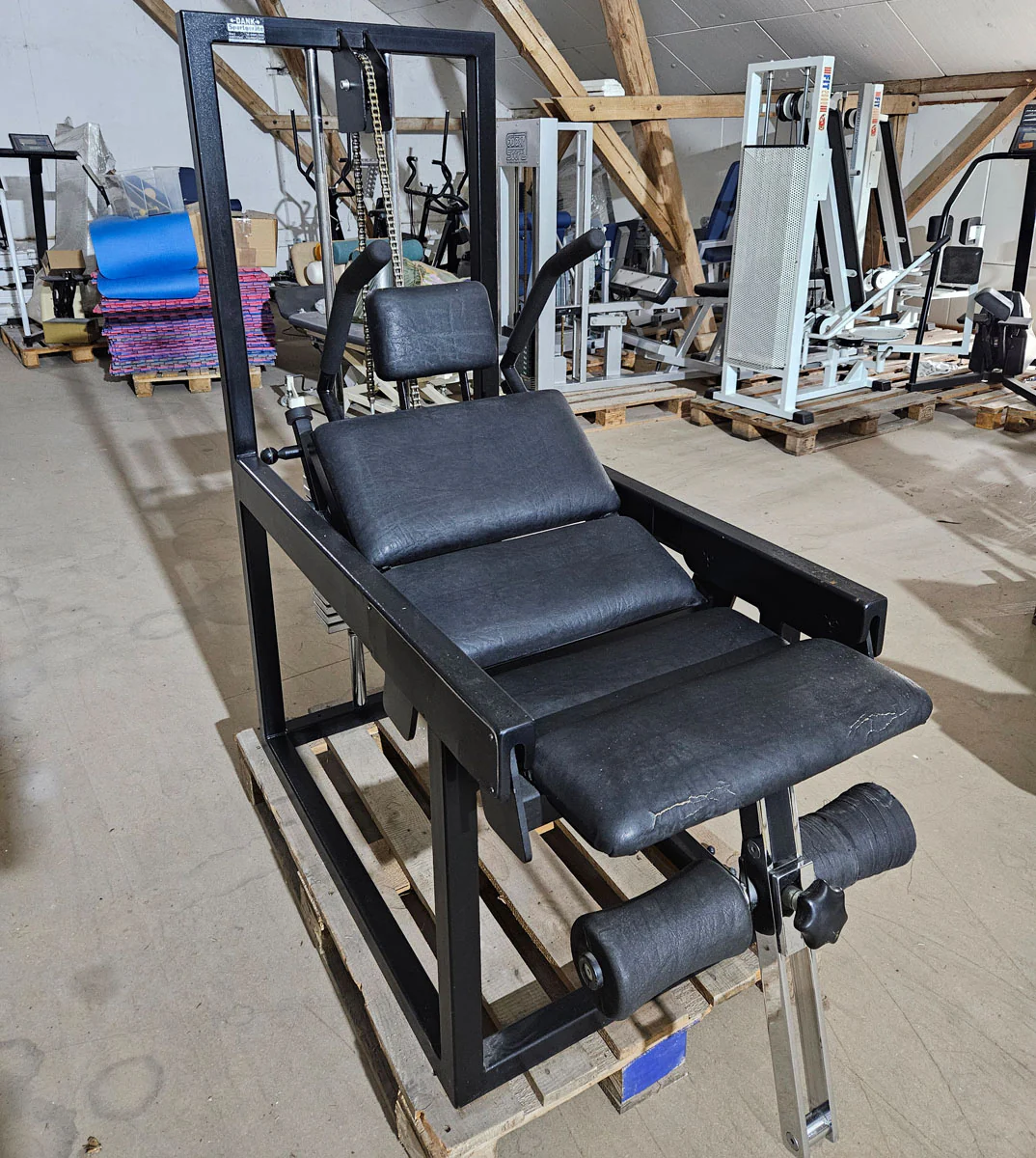 L+K Bauchmaschine, Abdominal Crunch, Oldschool Bodybuilding Kraftgerät, Rahmen Schwarz, gebraucht mit Gebrauchsspuren - Image 2