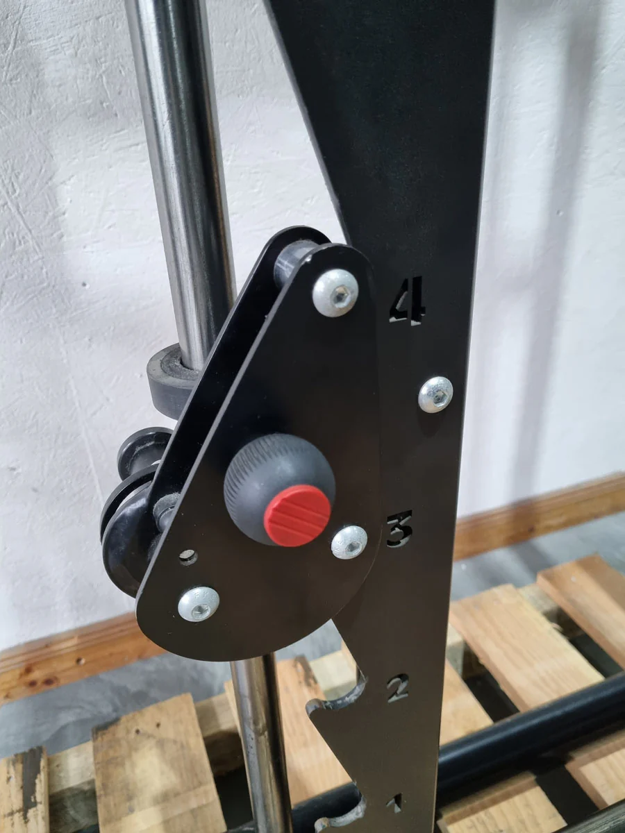 L+K Multi-Rack 272E, 3D Multipresse Rack, Smith Machine, Dips und Klimmzug Möglichkeiten, Rahmenfarbe Schwarz, gebraucht - überholter Zustand - Image 12