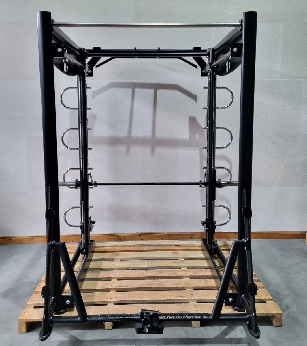 L+K Multi-Rack 272E, 3D Multipresse Rack, Smith Machine, Dips und Klimmzug Möglichkeiten, Rahmenfarbe Schwarz, gebraucht - überholter Zustand - Image 2
