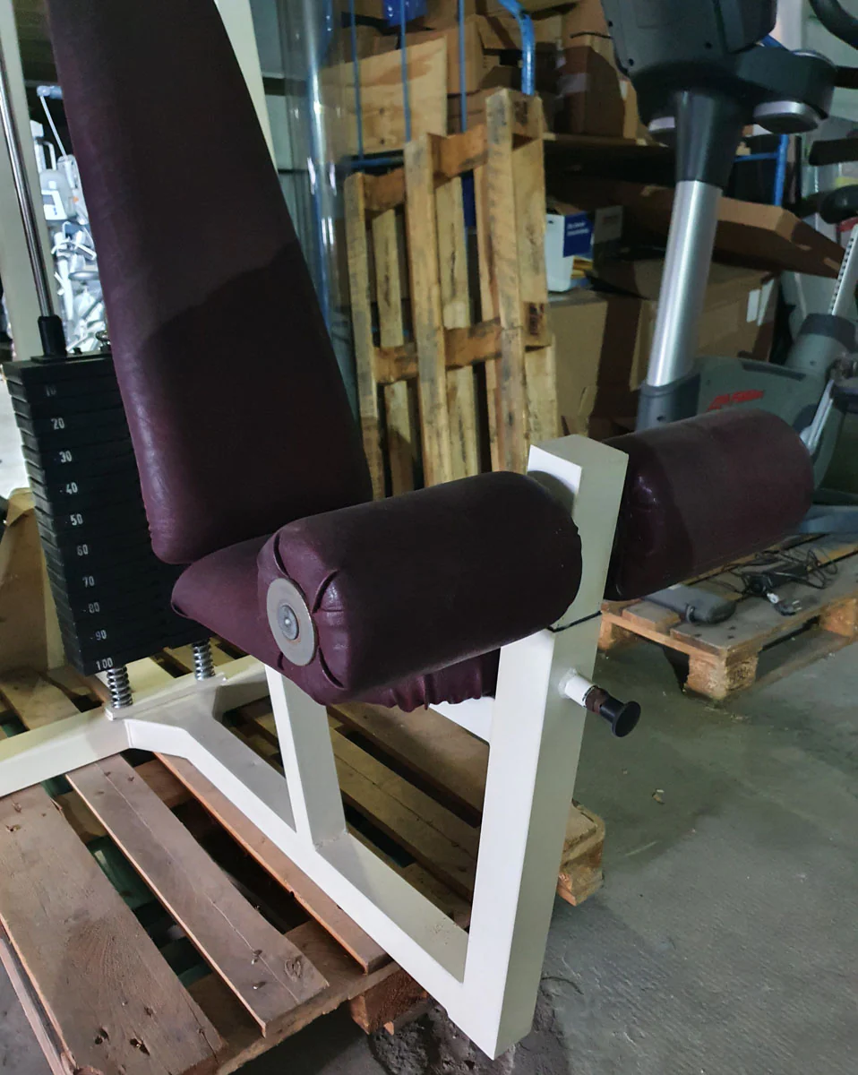 Latzugmaschine von oben, Seilzug Pulldown, Lat Pull, Oldschool Bodybuilding, Rahmenfarbe Weiß, gebraucht mit Gebrauchsspuren - Image 3