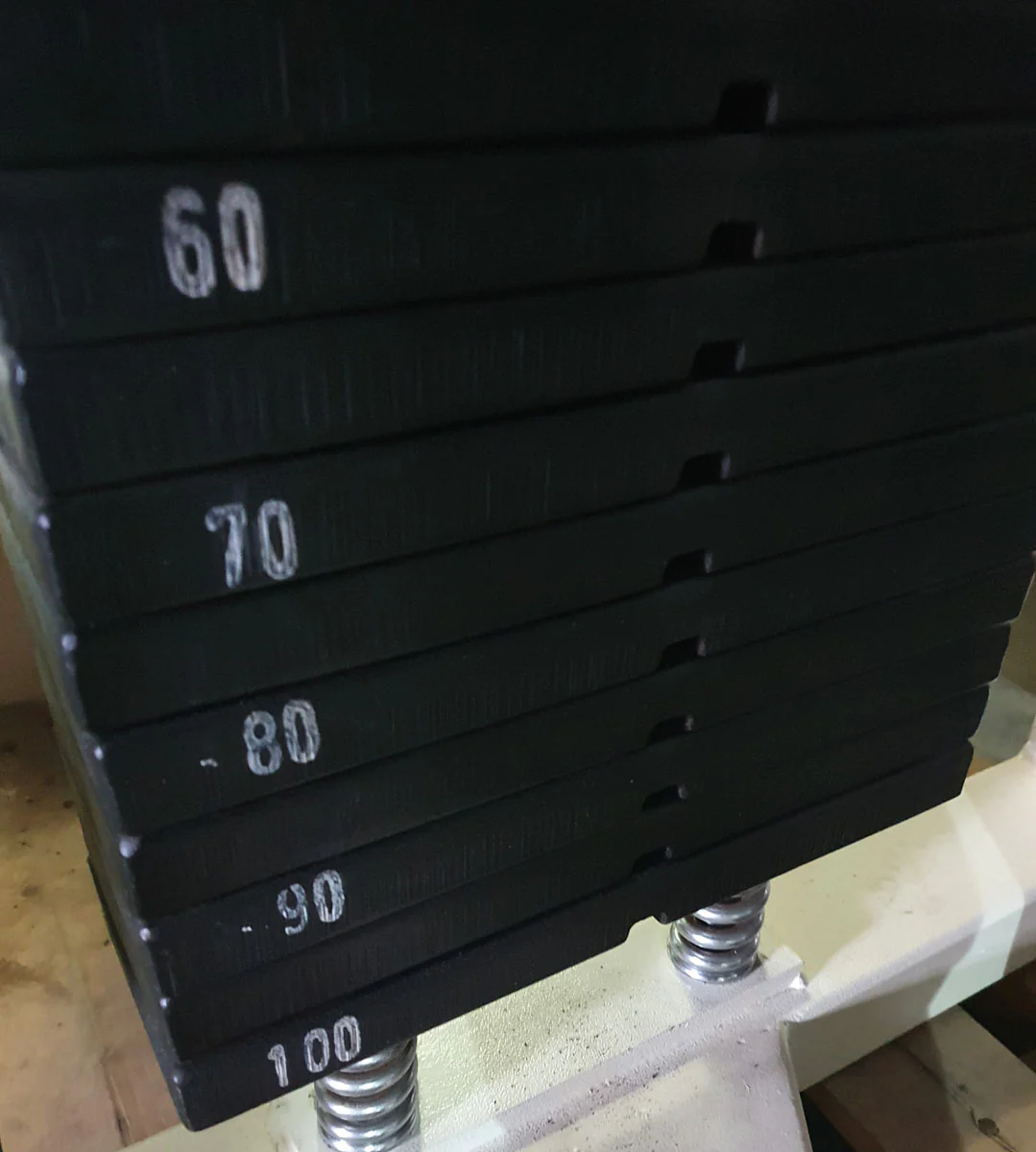 Latzugmaschine von oben, Seilzug Pulldown, Lat Pull, Oldschool Bodybuilding, Rahmenfarbe Weiß, gebraucht mit Gebrauchsspuren - Image 5