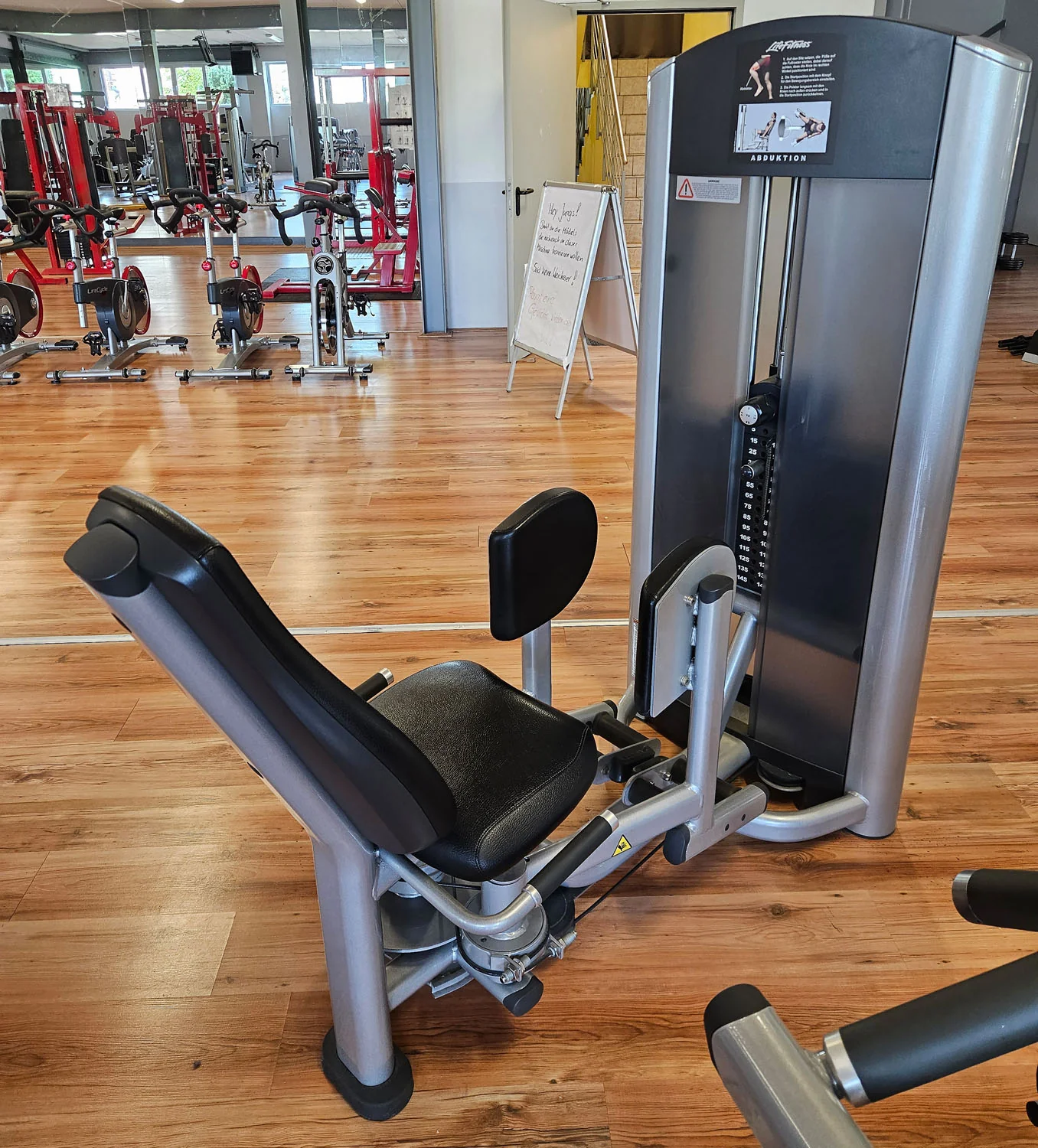 Life Fitness 2er Set = Abduktoren und Adduktorenmaschine, Hip Abduction und Hip Adduction Set, Signature Series, Rahmenfarbe Silber, gebraucht - überholter Zustand - Image 10