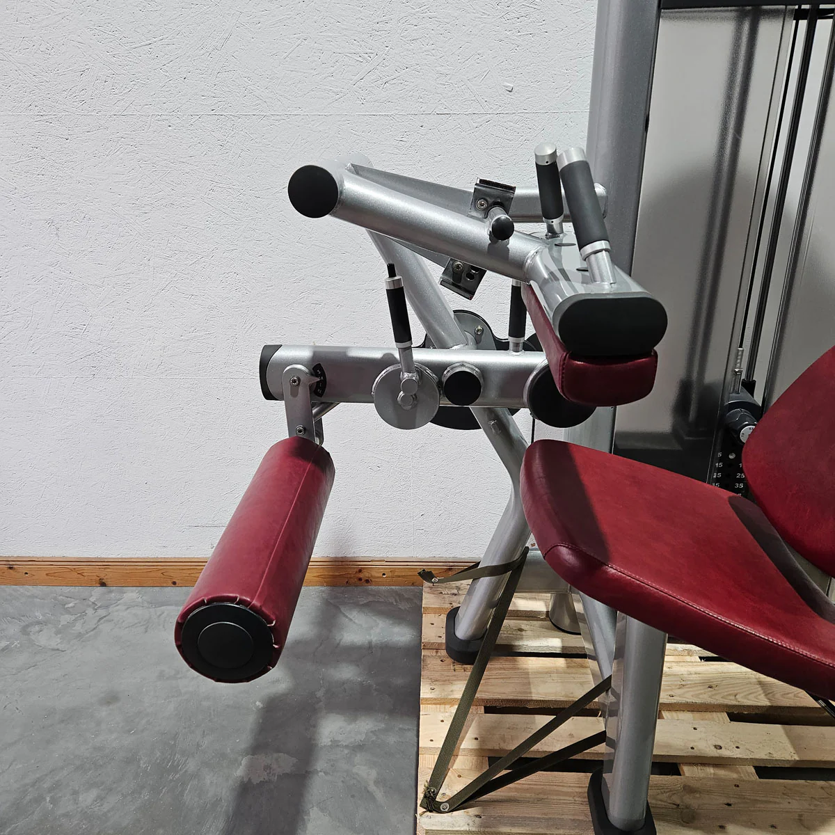 Life Fitness 2er Set = Beinstrecker und Beinbeuger, Leg Extension and Leg Curl Set, Signature Serie, Rahmenfarbe Silber, gebraucht - überholter Zustand - Image 23