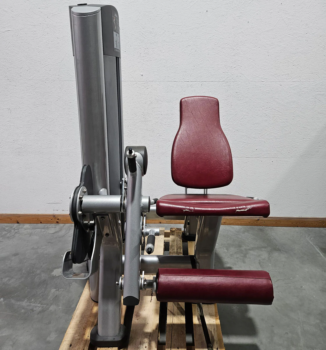 Life Fitness 2er Set = Beinstrecker und Beinbeuger, Leg Extension and Leg Curl Set, Signature Serie, Rahmenfarbe Silber, gebraucht - überholter Zustand - Image 4