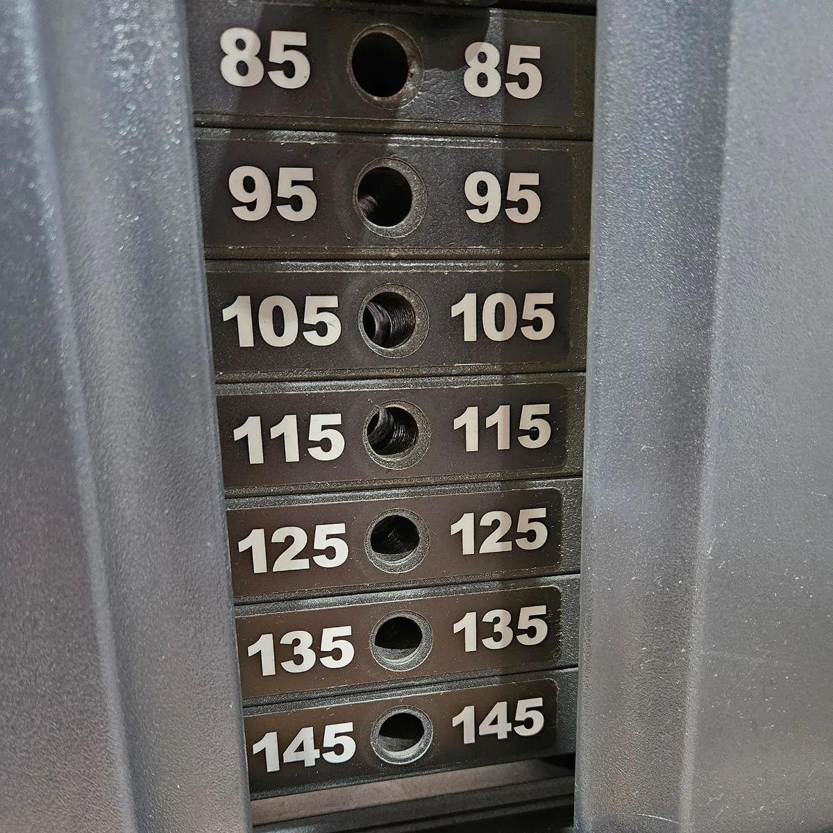 Life Fitness Bankdrücken, ChestPress, Brustpresse, Bankdrückmaschine, 145kg Gewichtsblock, Signature Series, Rahmenfarbe Silber, gebraucht - überholter Zustand - Image 8