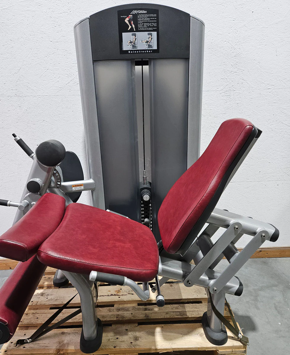 Life Fitness Beinstrecker sitzend, Leg Extension, Signature Serie, 145kg Gewichtsblock, Rahmenfarbe Silber, gebraucht - überholter Zustand - Image 11