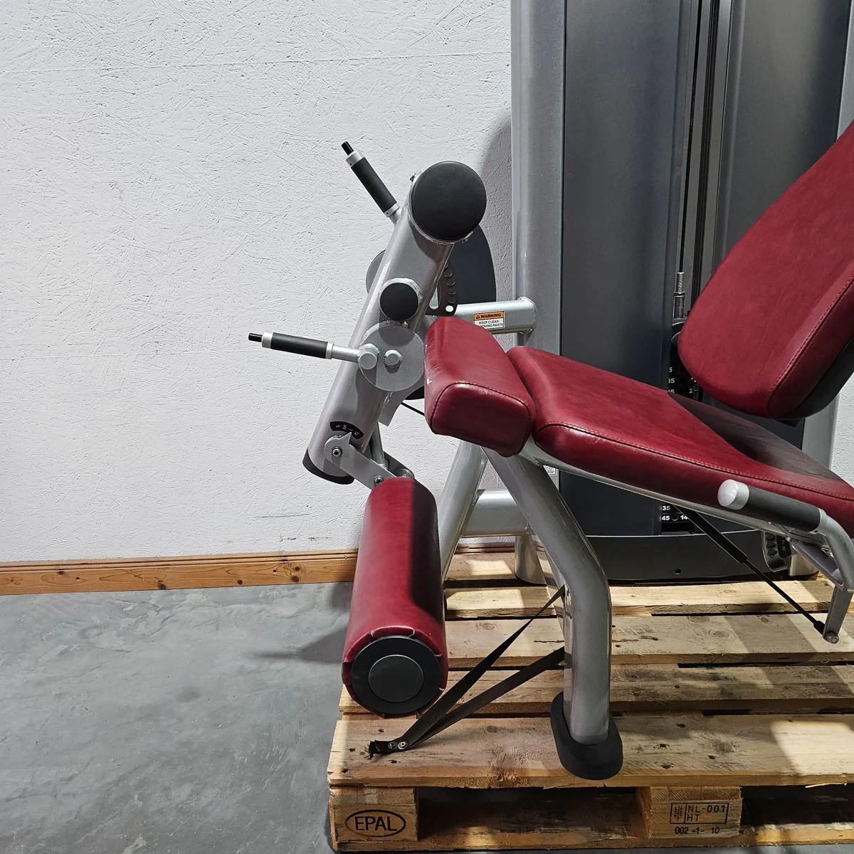 Life Fitness Beinstrecker sitzend, Leg Extension, Signature Serie, 145kg Gewichtsblock, Rahmenfarbe Silber, gebraucht - überholter Zustand - Image 8